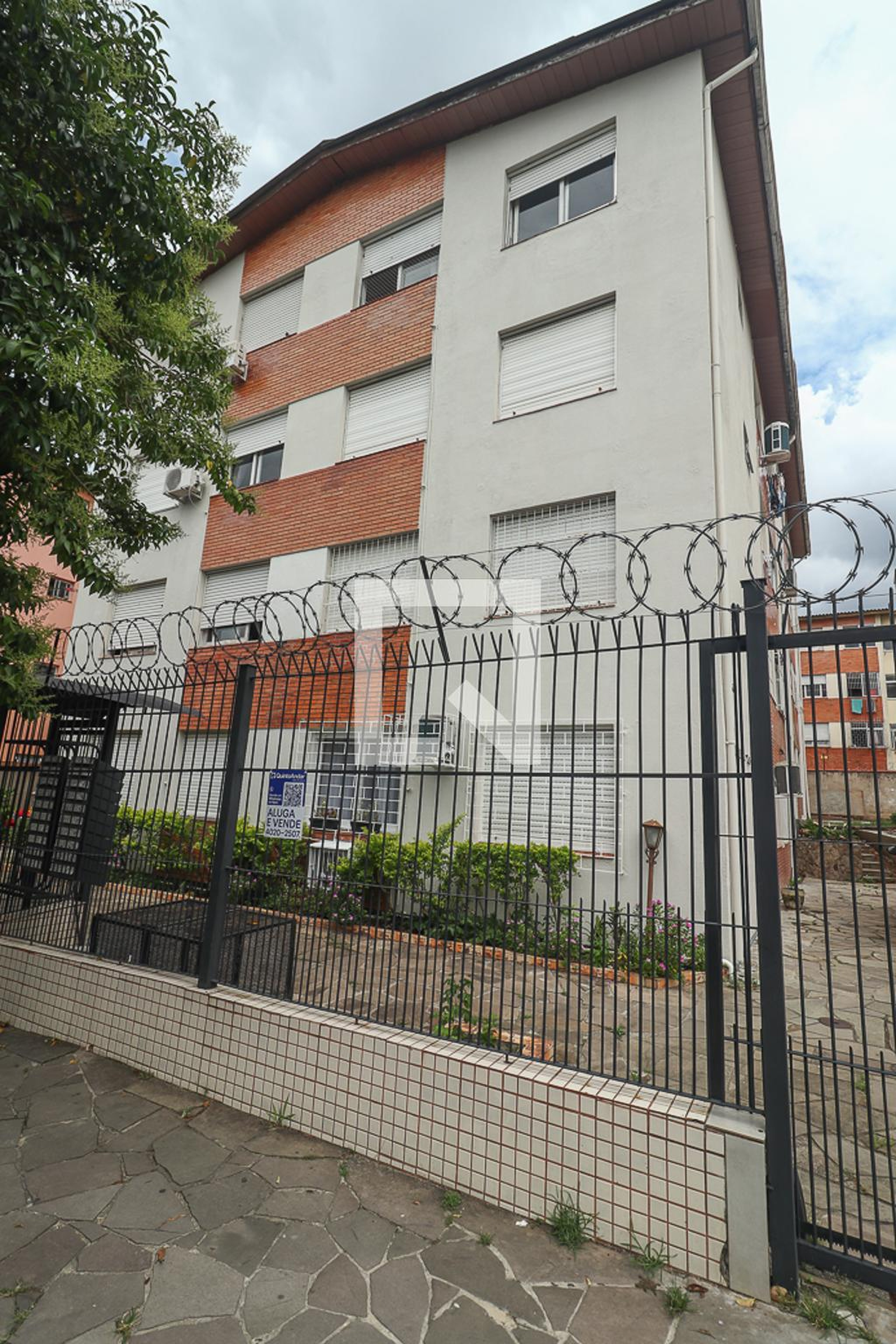 Fachada Condomínio Cerejeira