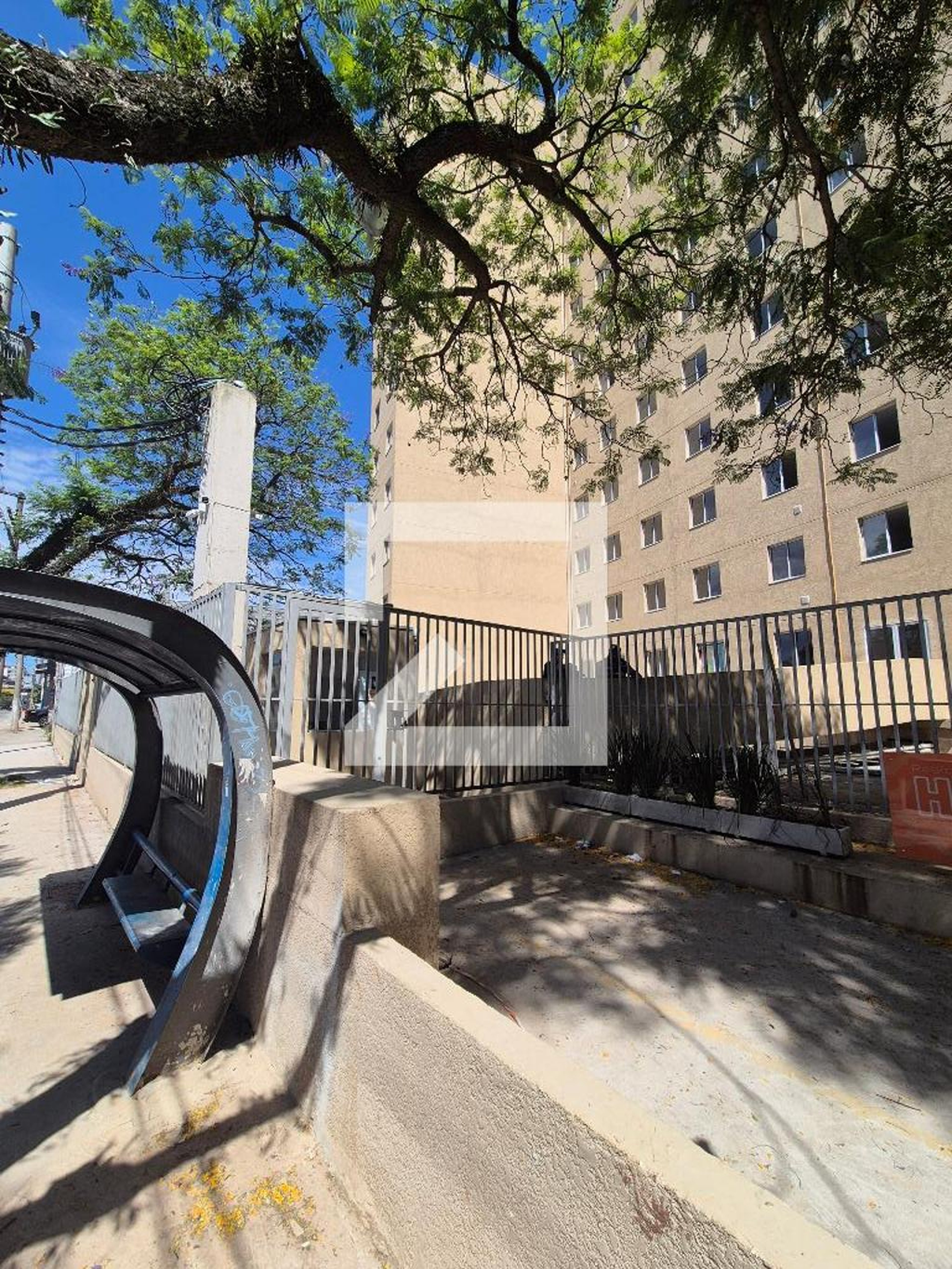 Fachada Condomínio em Rua Oratório, 5491