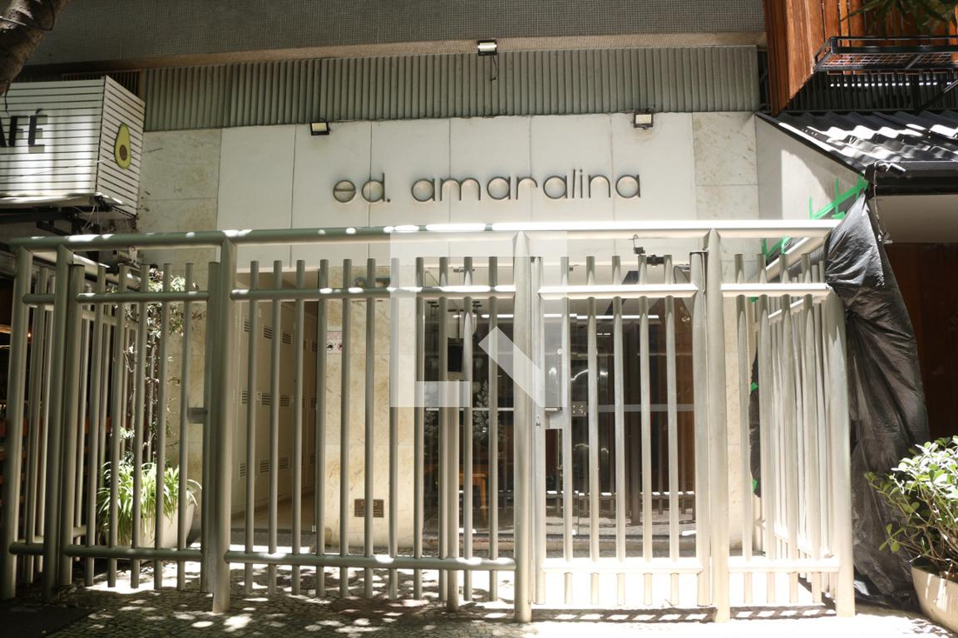 Fachada do Prédio Condomínio Amaralina