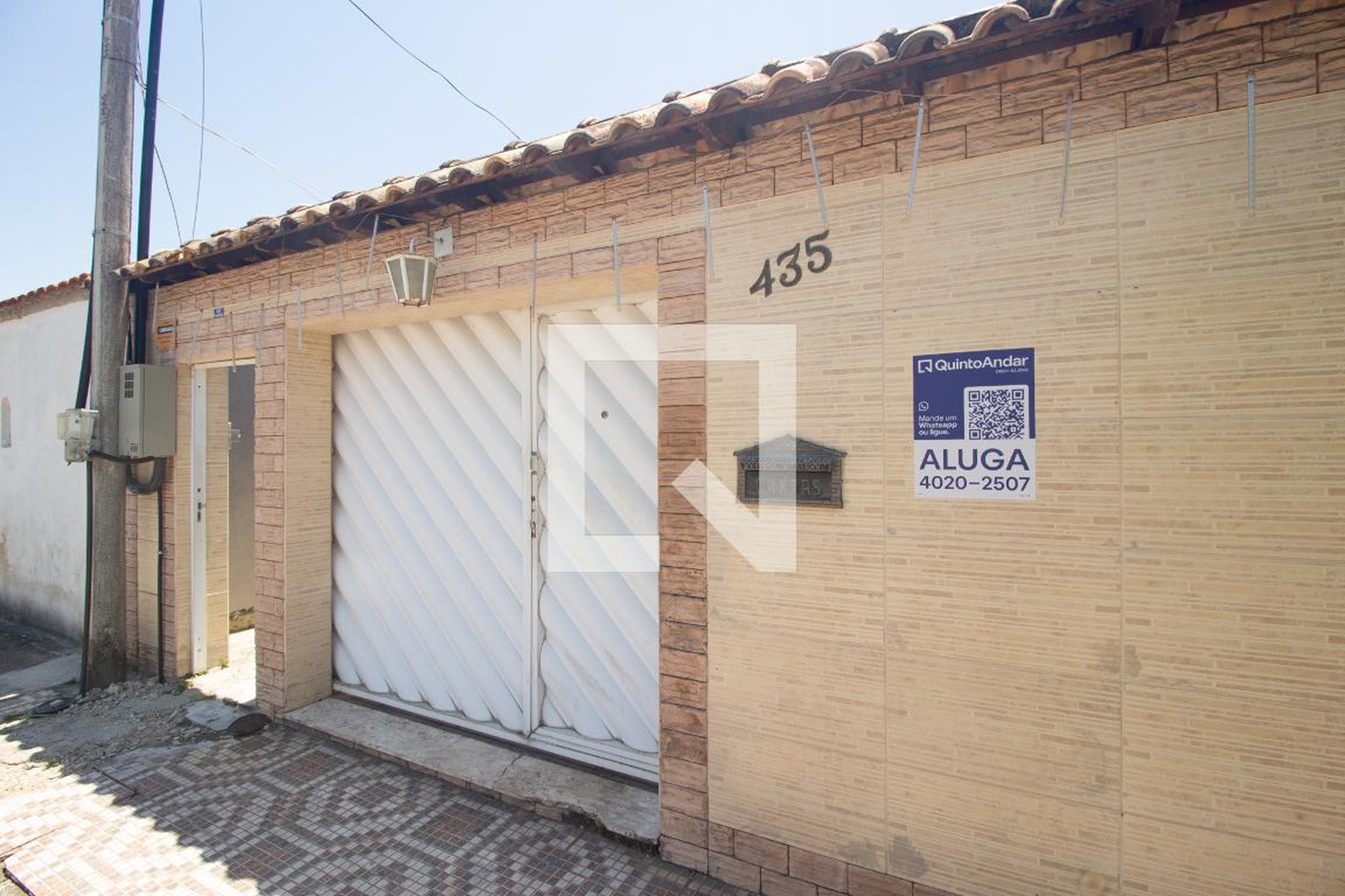 Fachada Condomínio em Rua Alberto Cabaleiro, 435