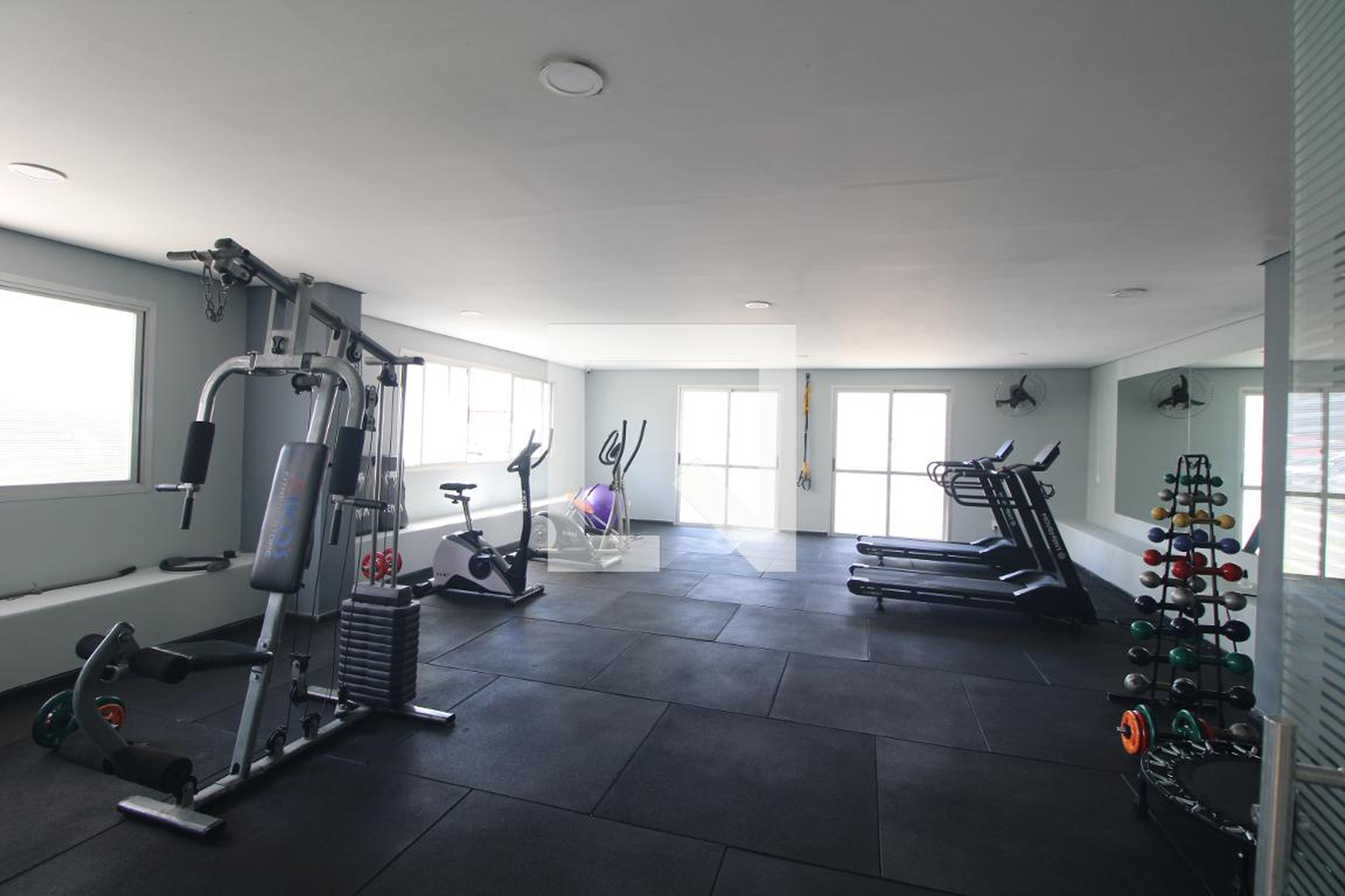 Academia - Edifício Cannes