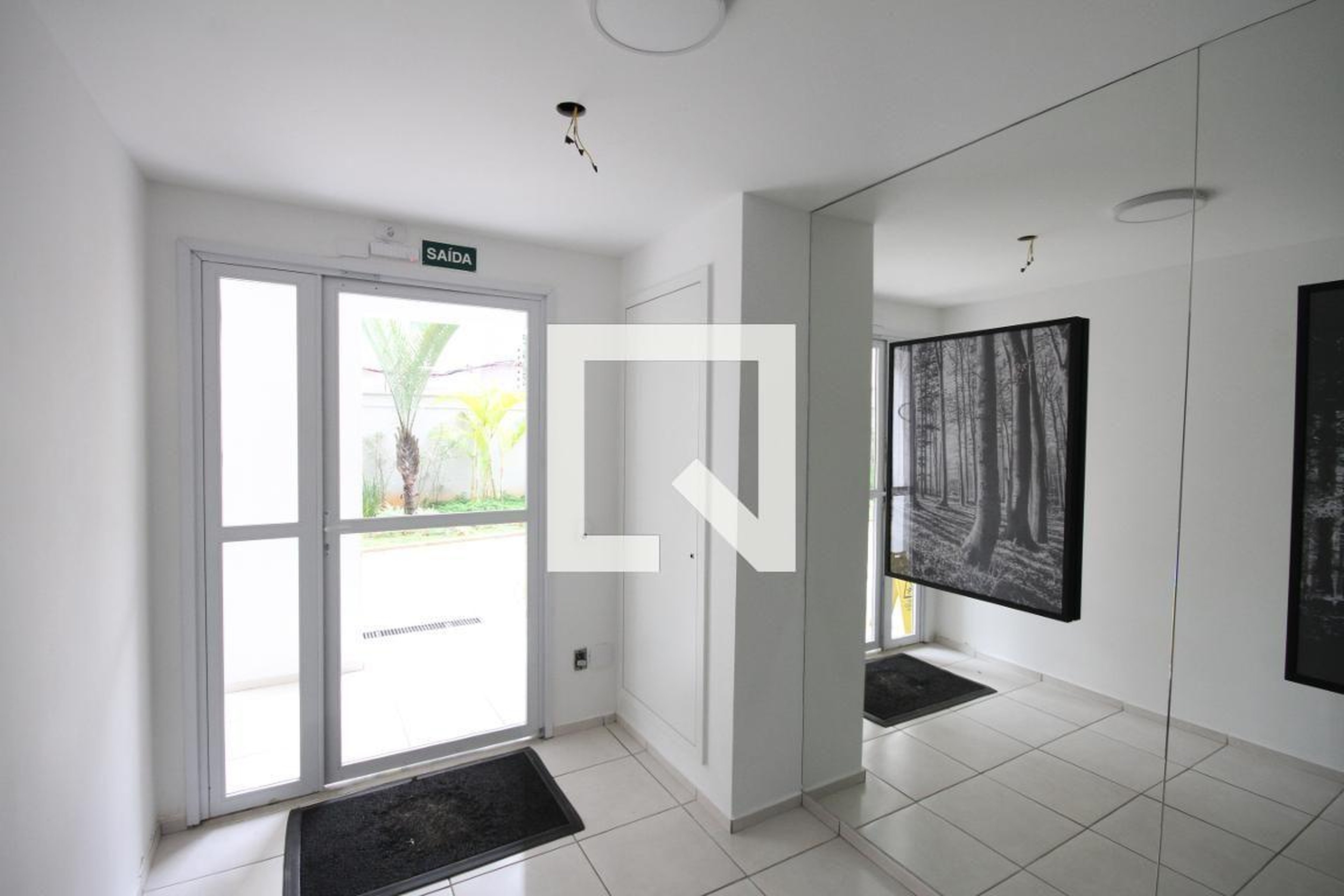 Hall de entrada - Bandeiras