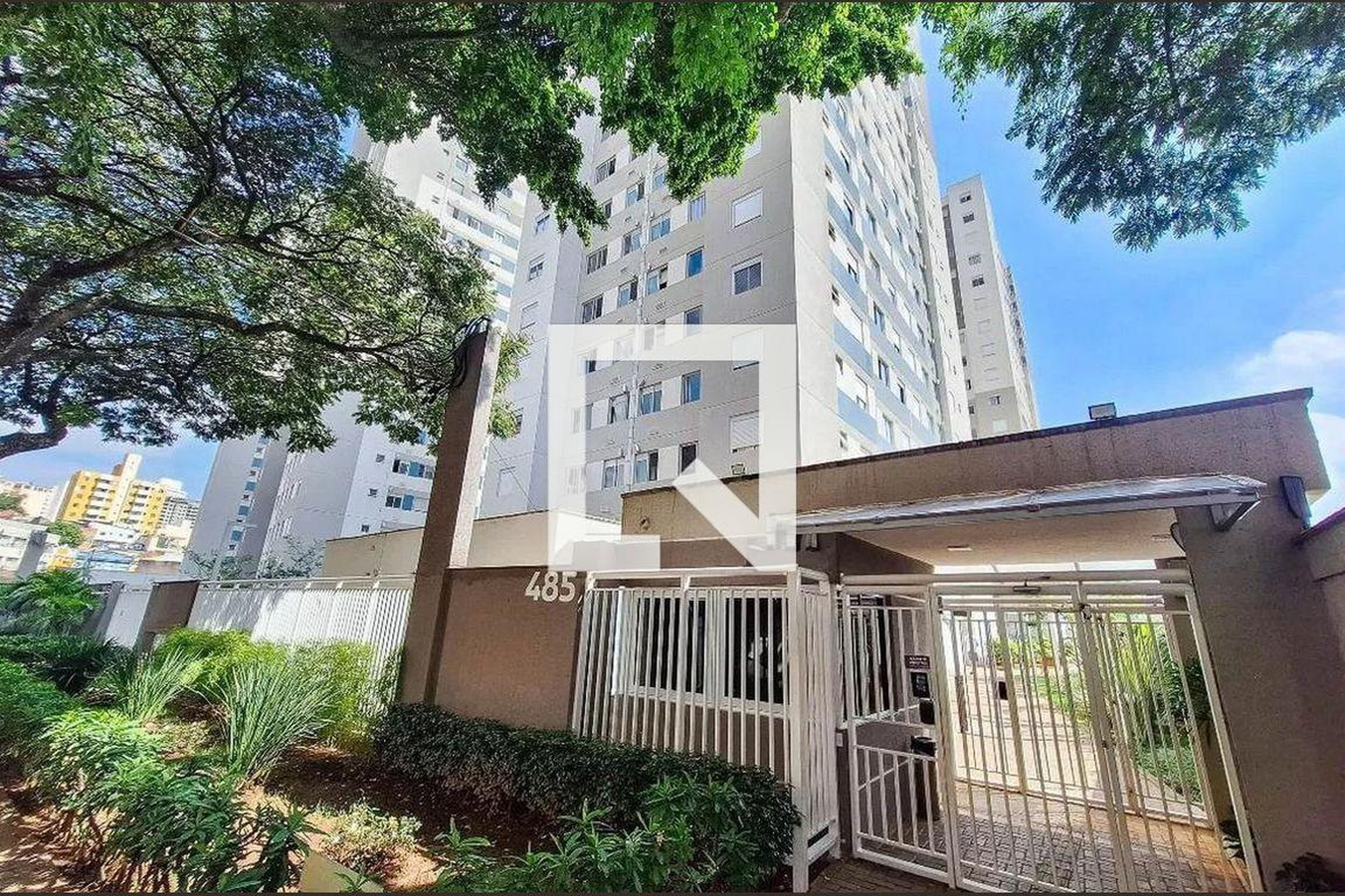 Fachada Condomínio Bandeiras