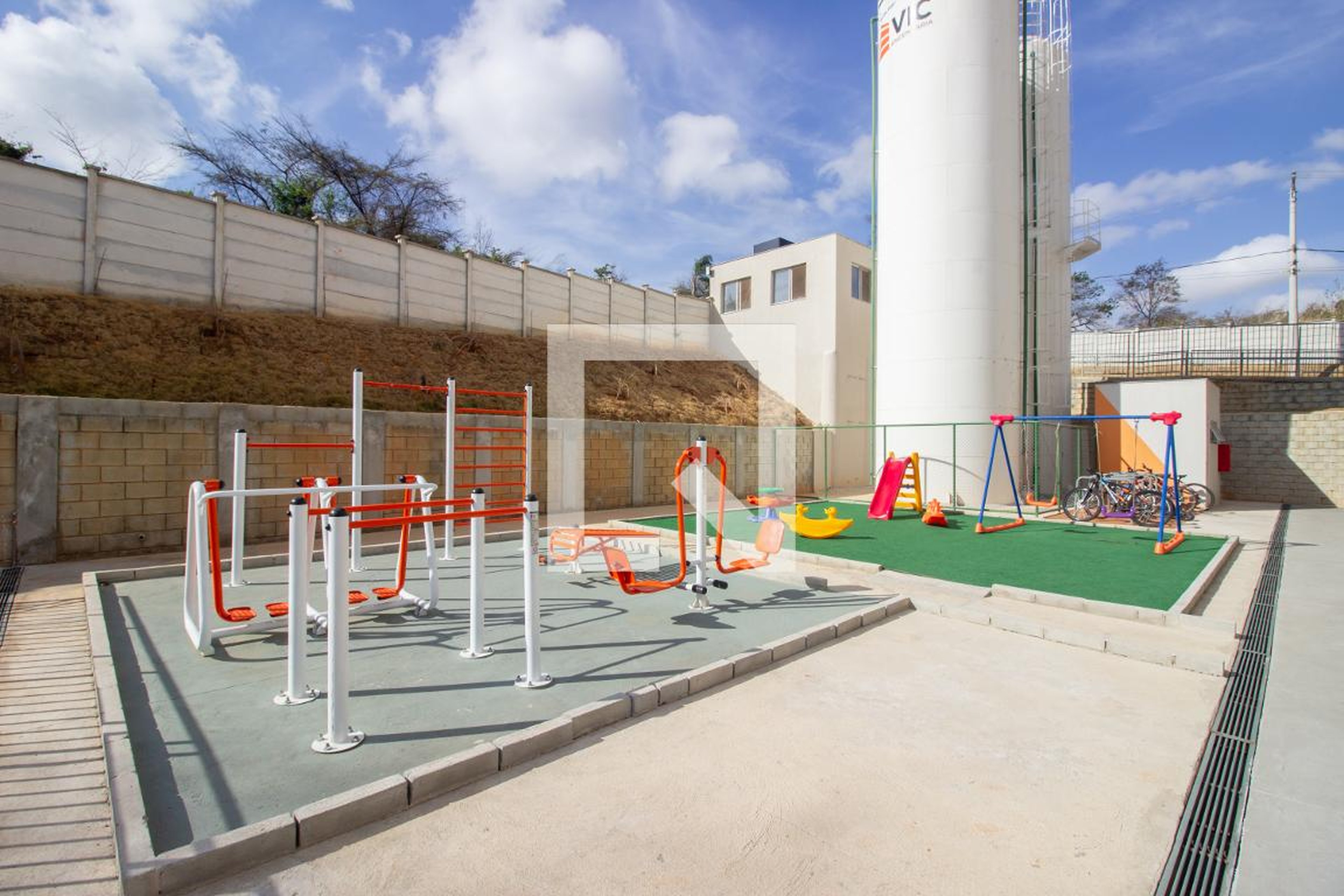 Academia - Gran Vic Pequim