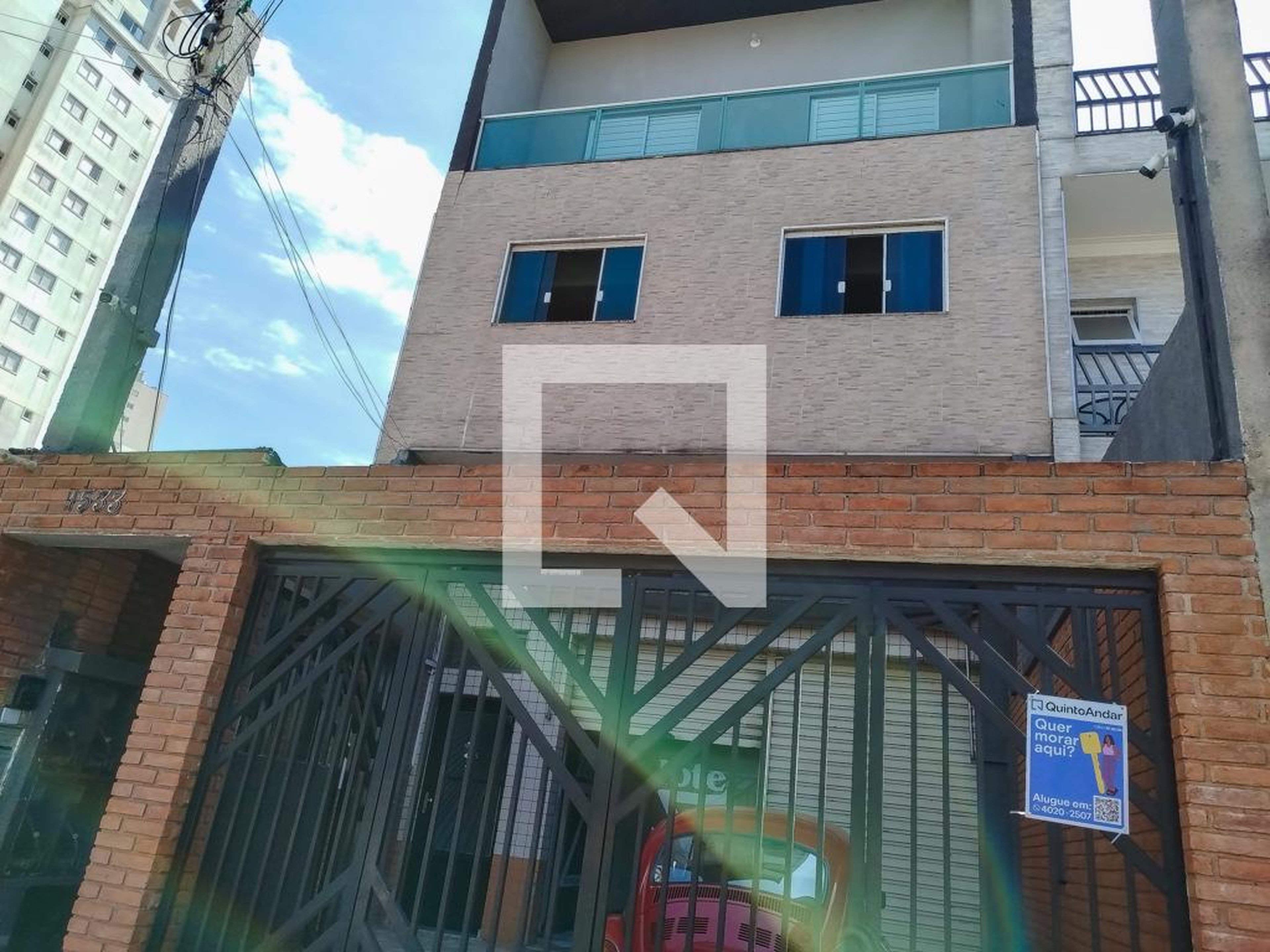 Fachada Condomínio em Rua Lutécia, 1533