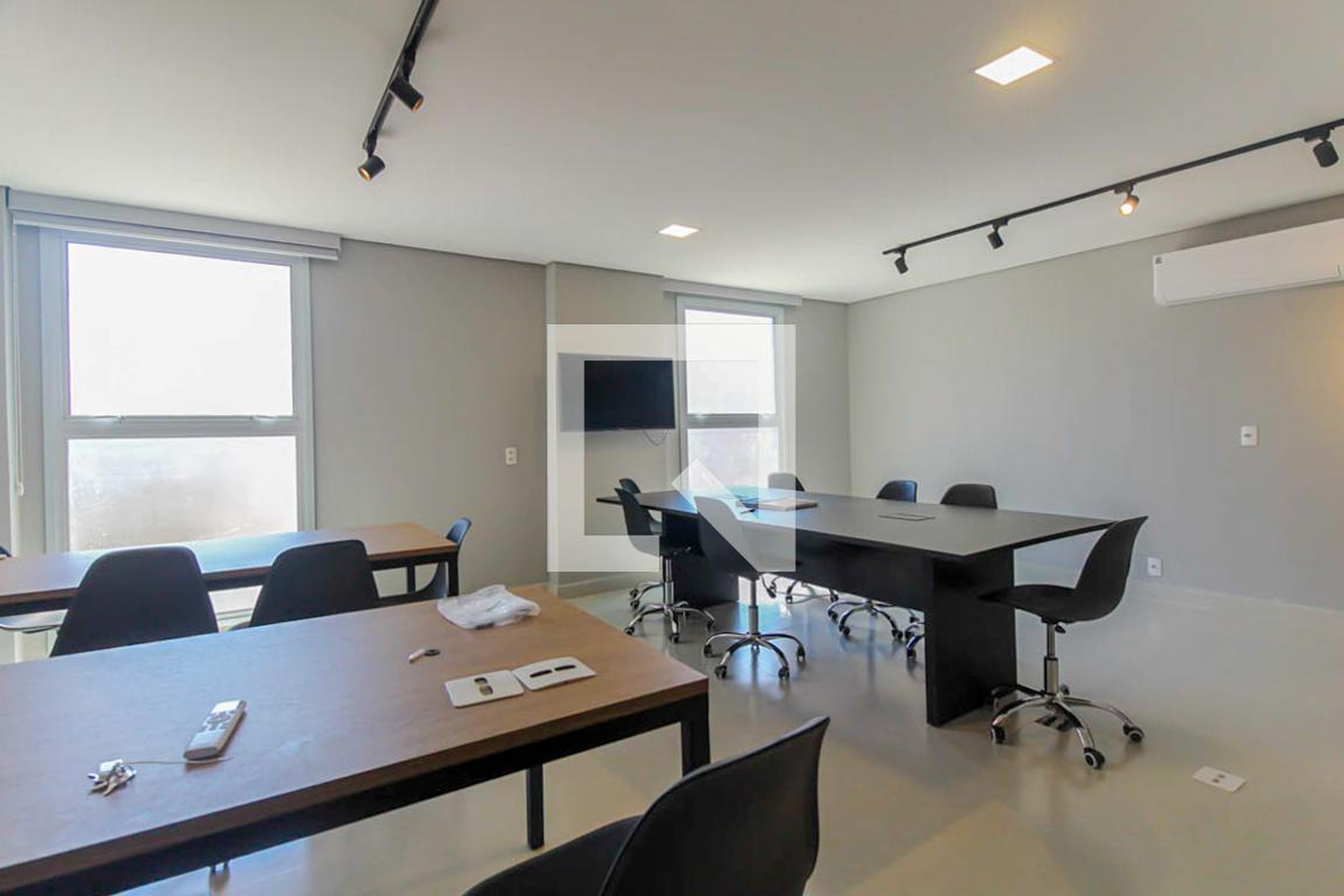 Sala de Reunião - Station Park - Vila Ema