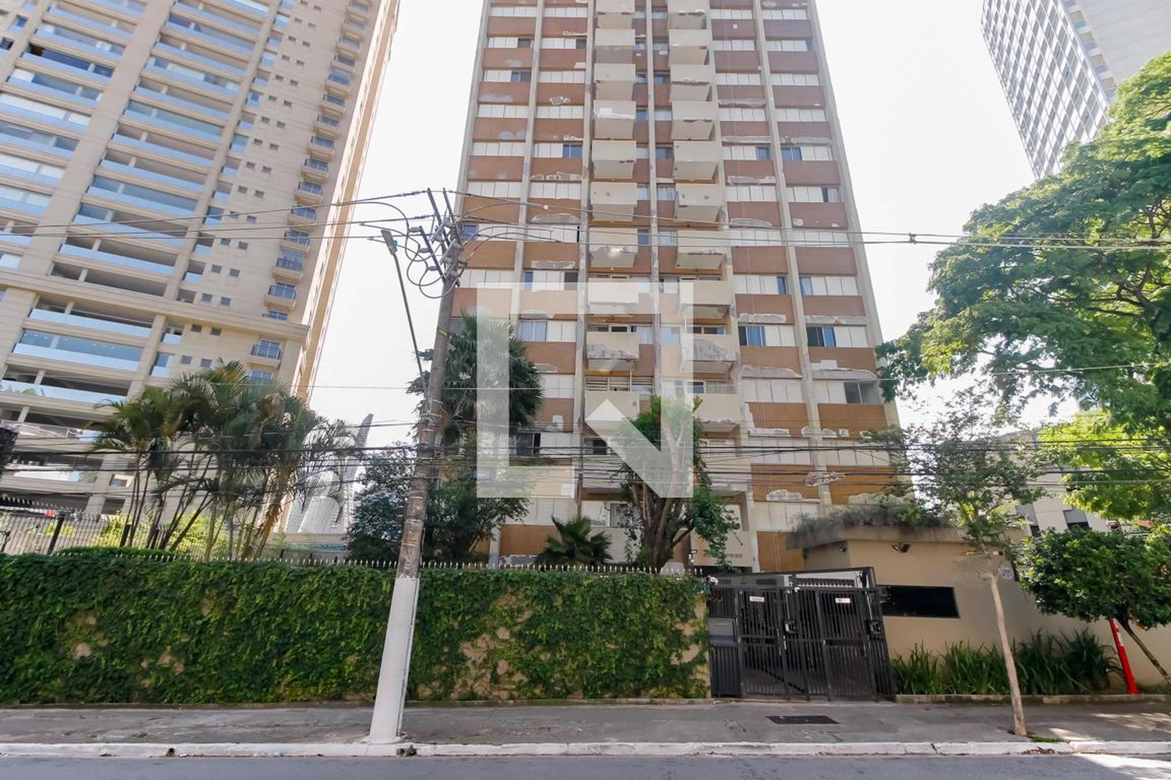 Fachada do Prédio Edifício Surprise