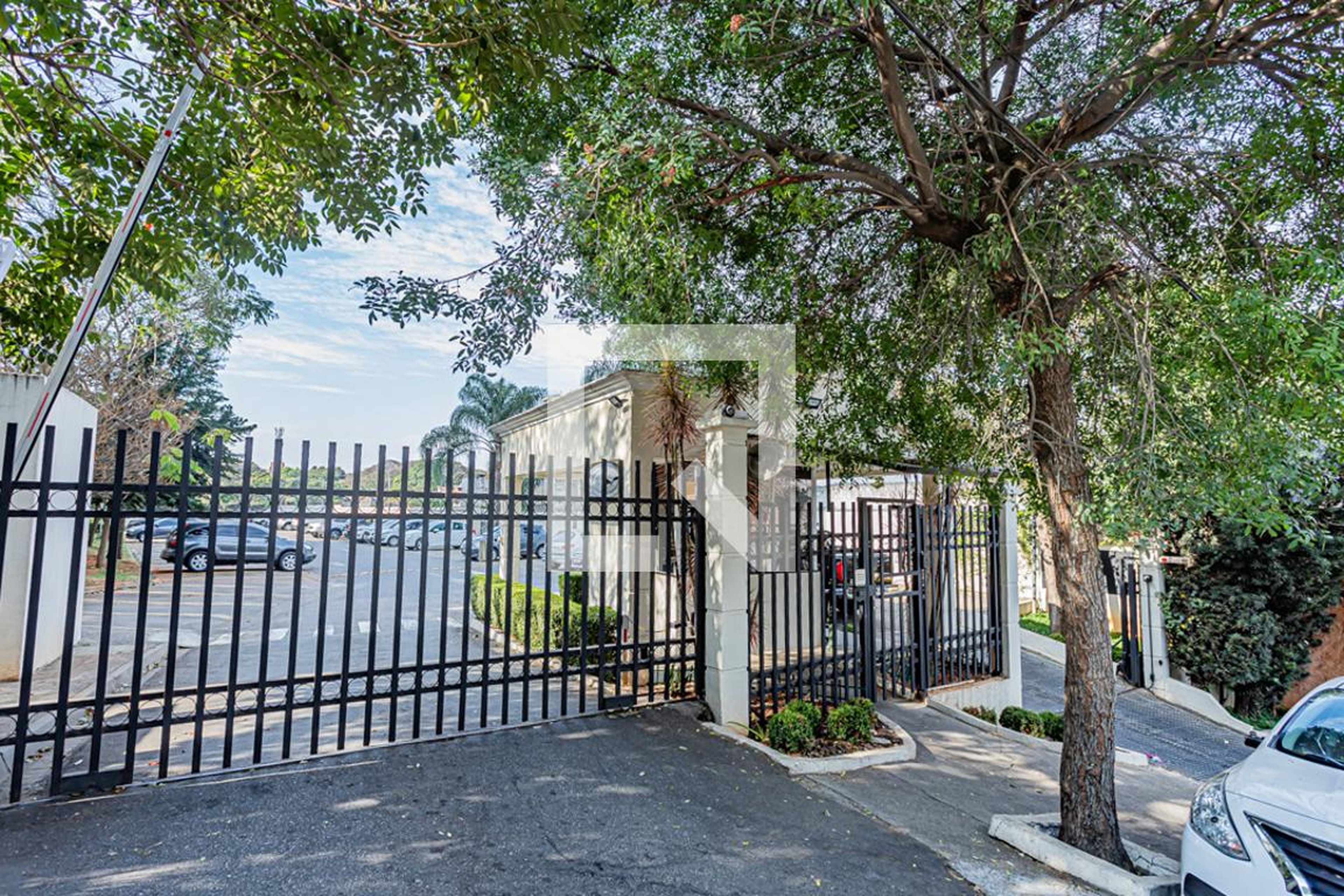 Fachada Condomínio Mirante do Parque