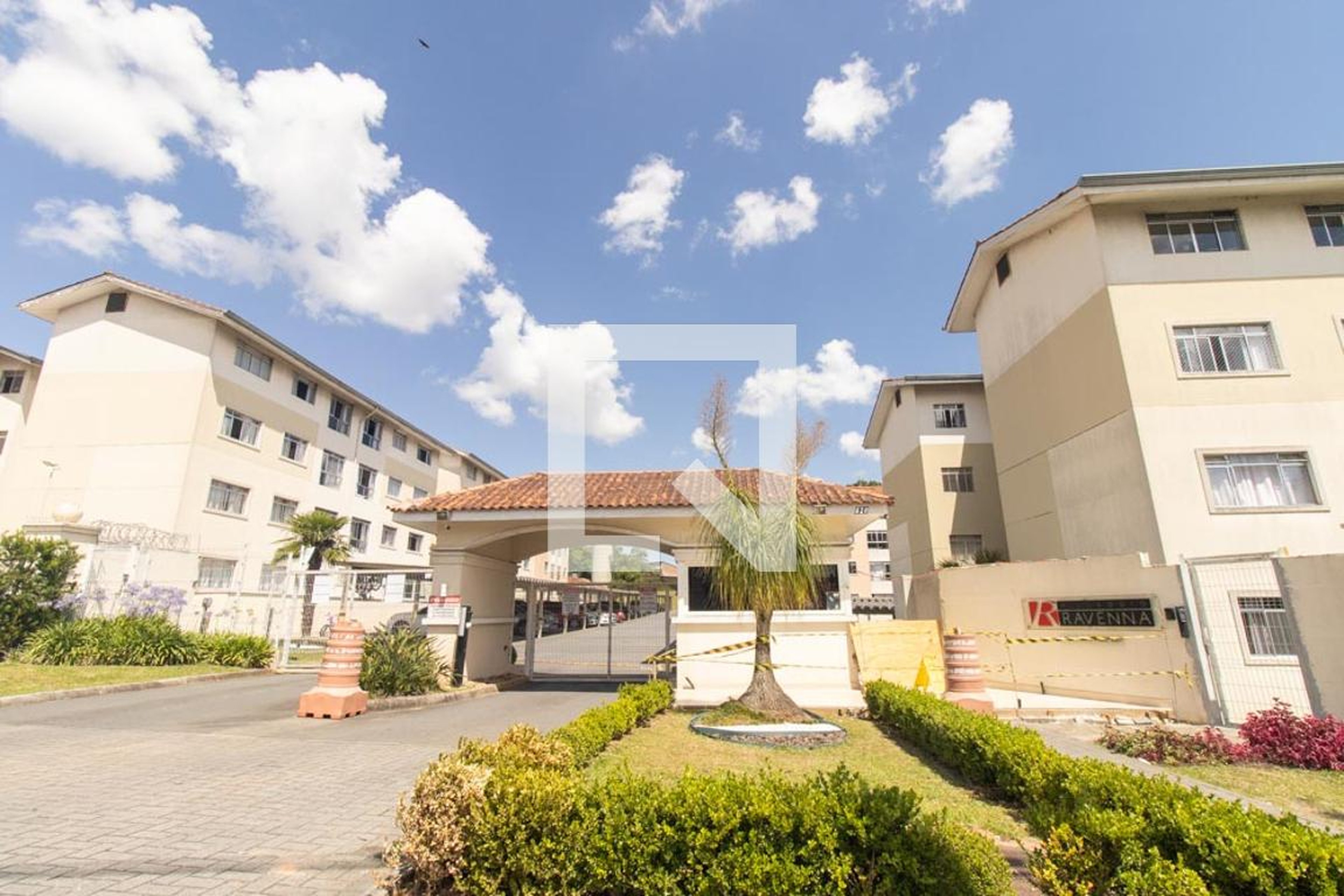 Fachada do Condomínio Condomínio Villaggio Ravenna