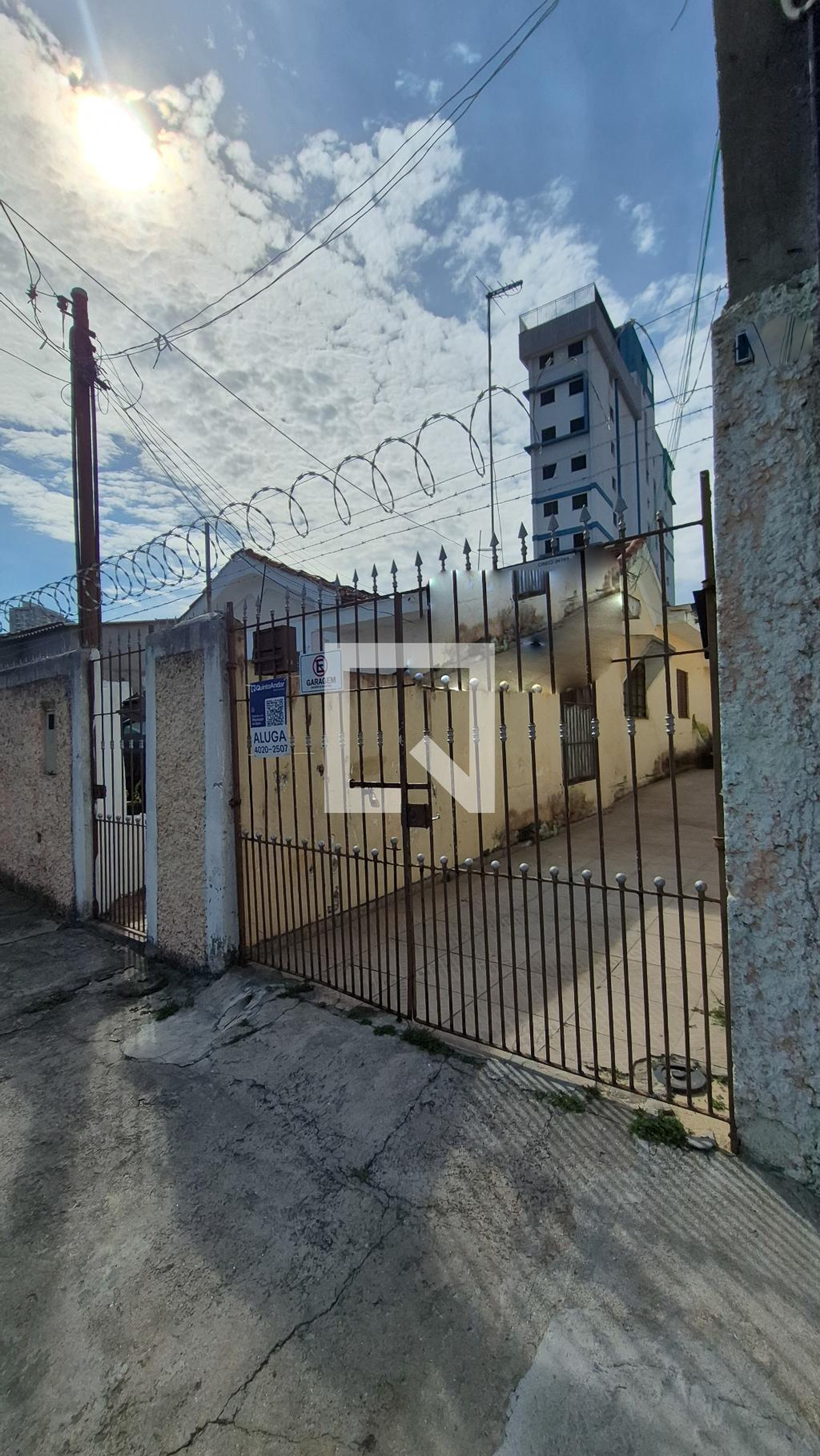 Fachada Condomínio em Rua Chacuru, 212