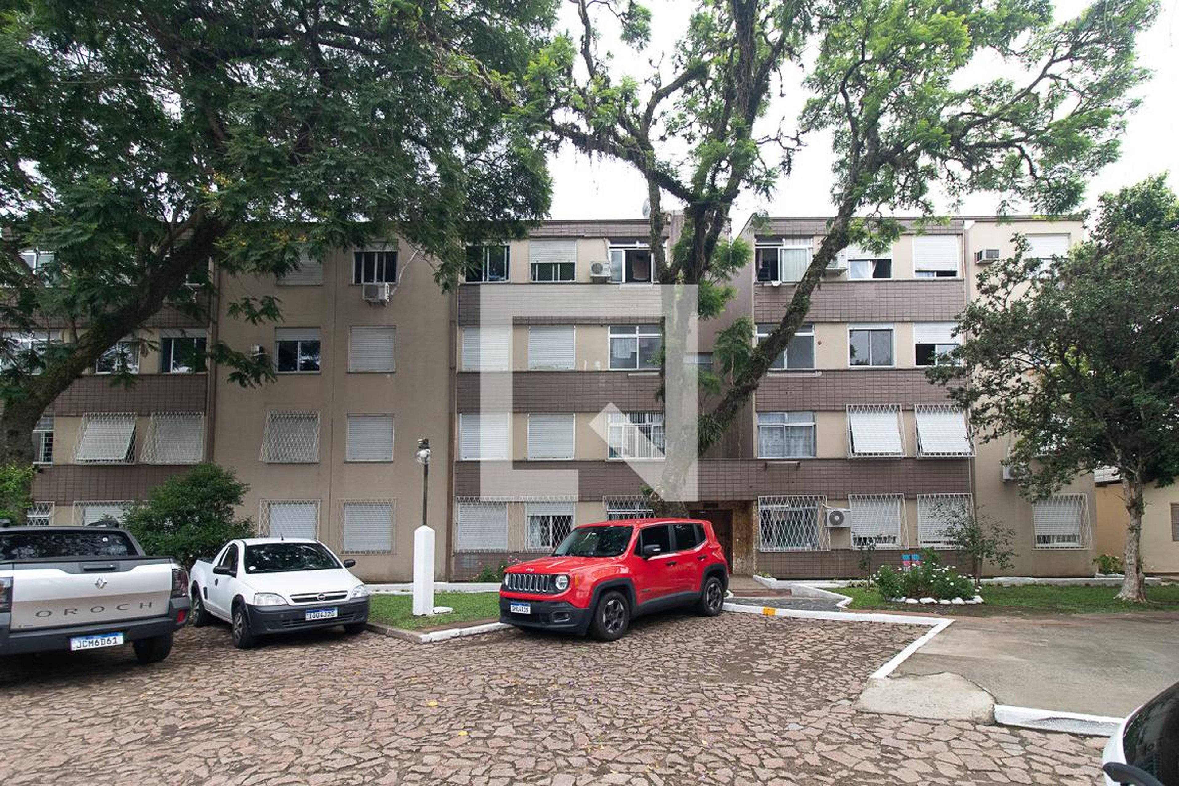 Fachada Condomínio Três Pinheiros