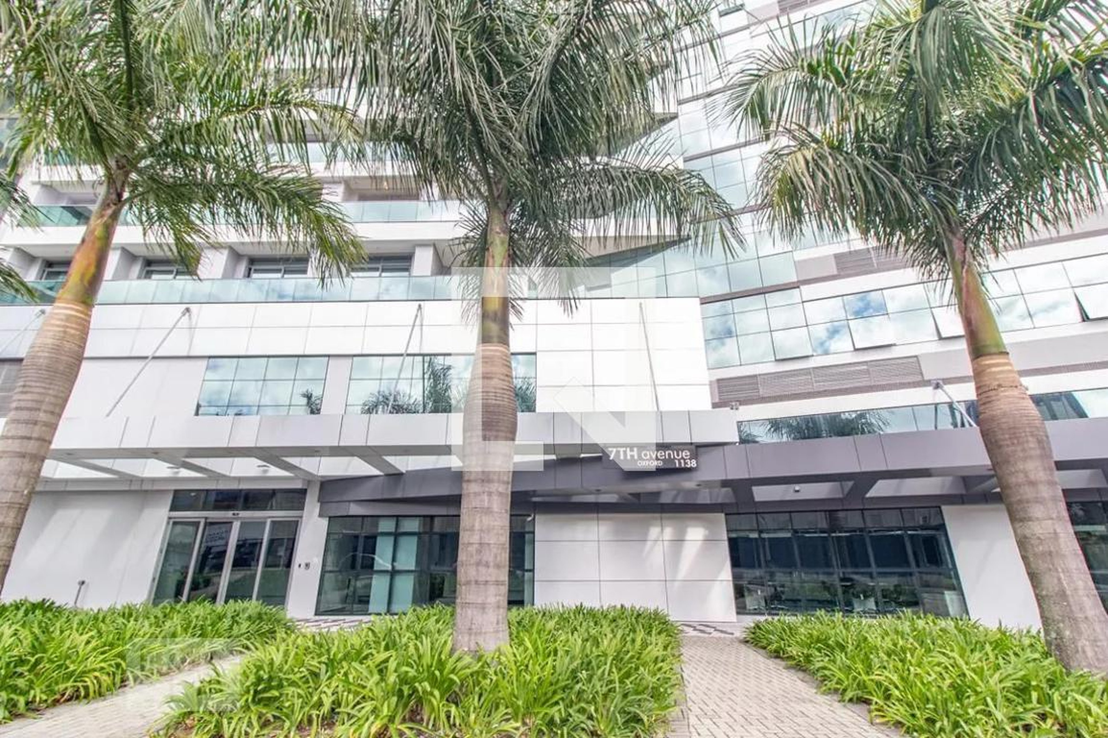 Fachada do Condomínio Condomínio Seventh Avenue