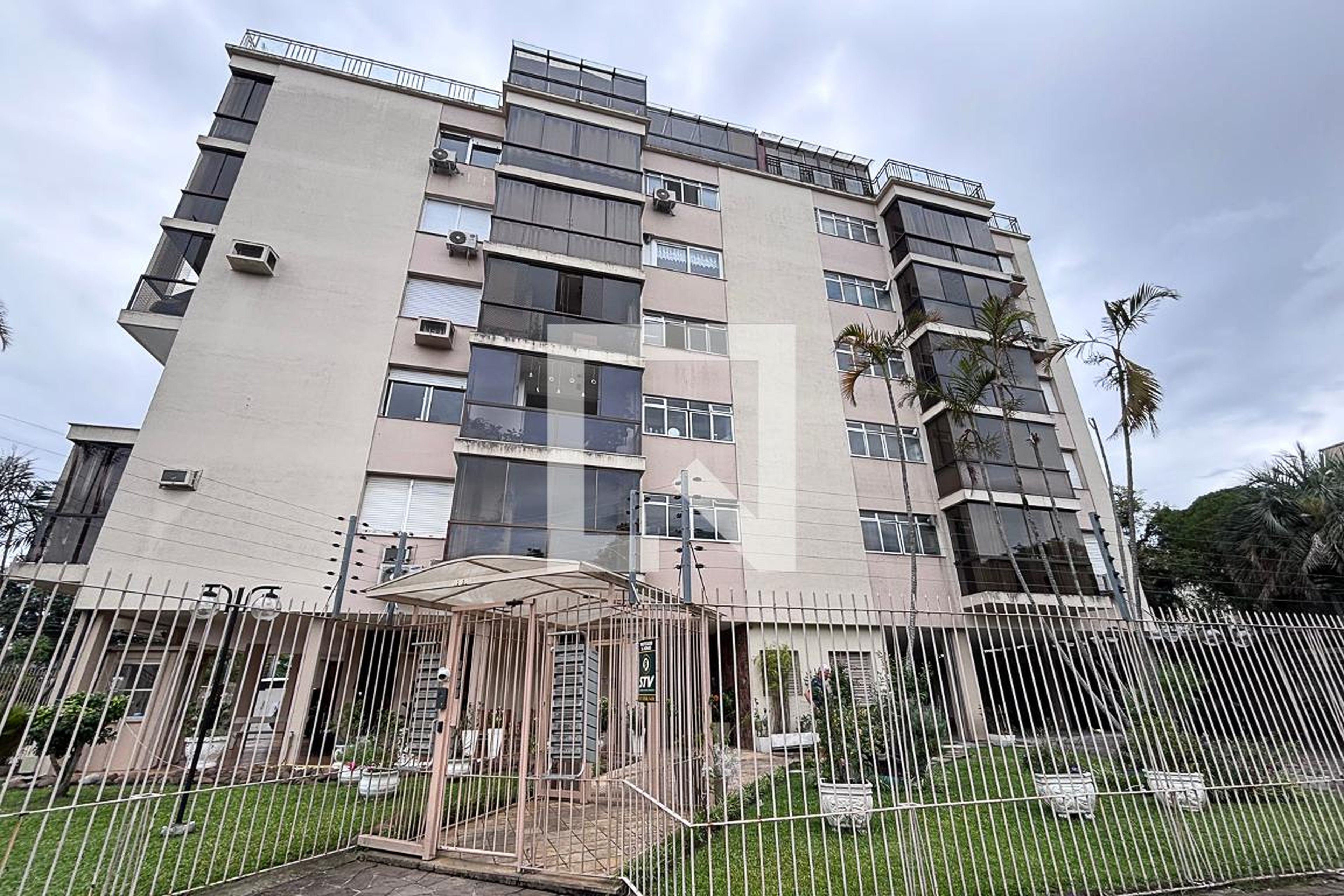 Fachada Condomínio Estrela do Cristal