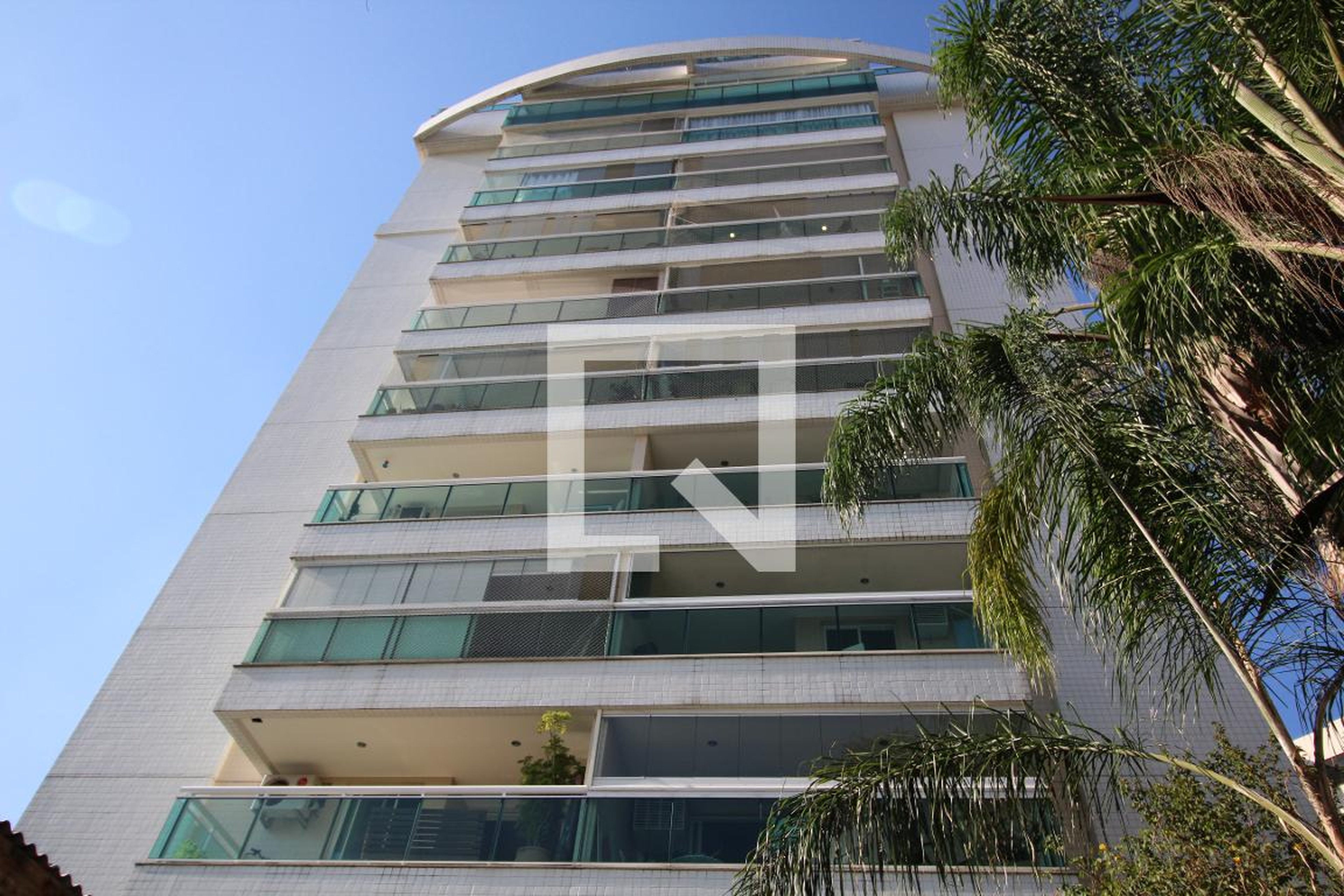 Fachada Condomínio Barra Mais