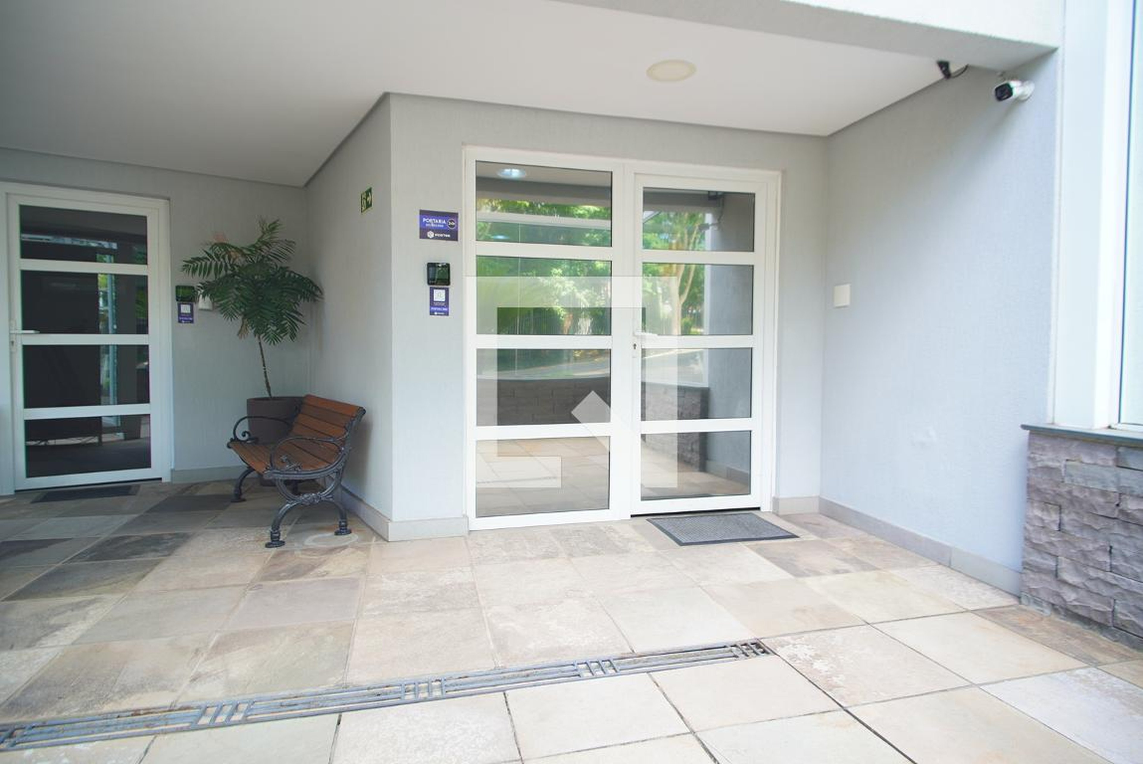 Hall de Entrada - The Life