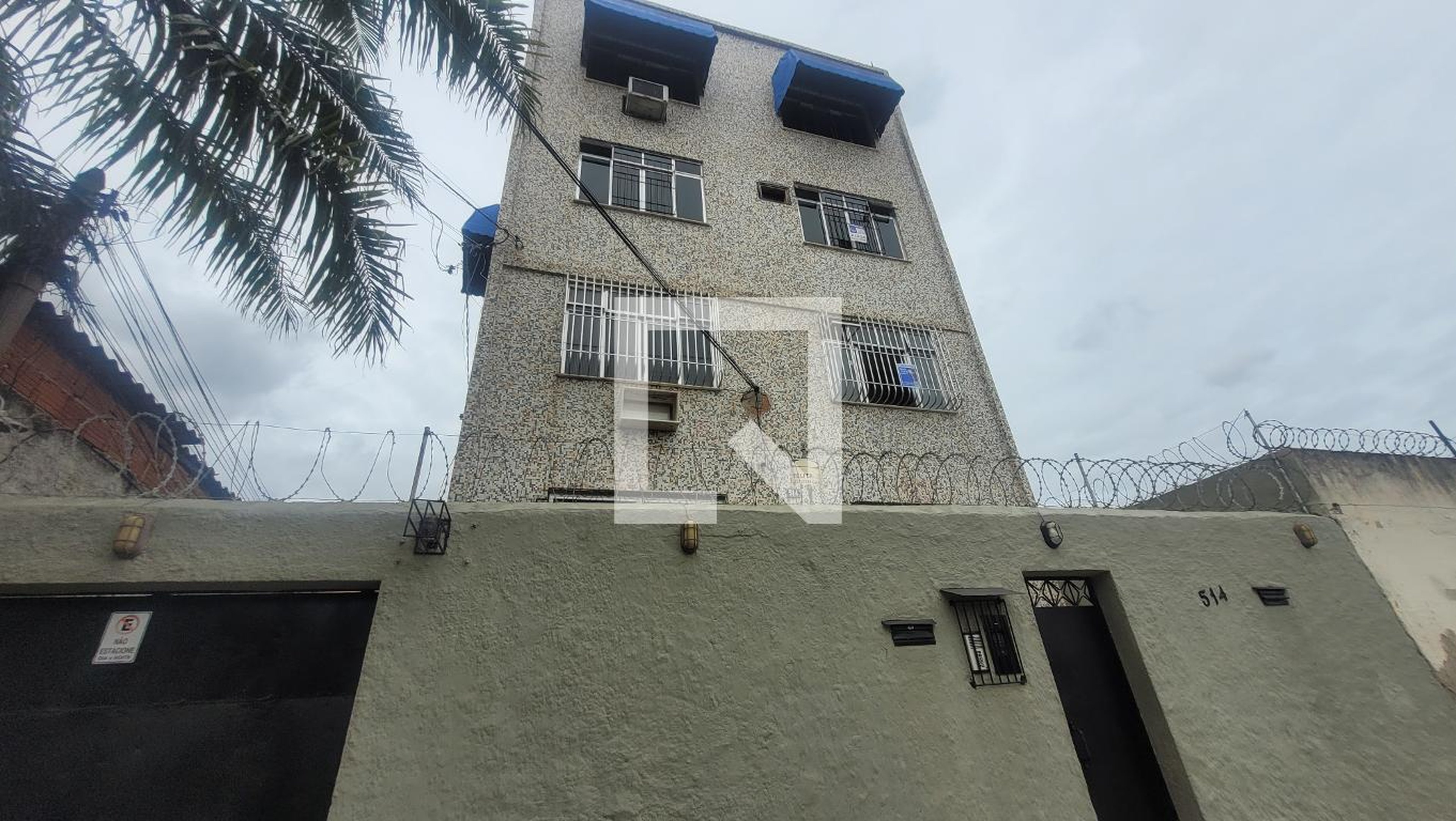 Fachada do Prédio Condomínio em Rua Vaz Lobo, 514