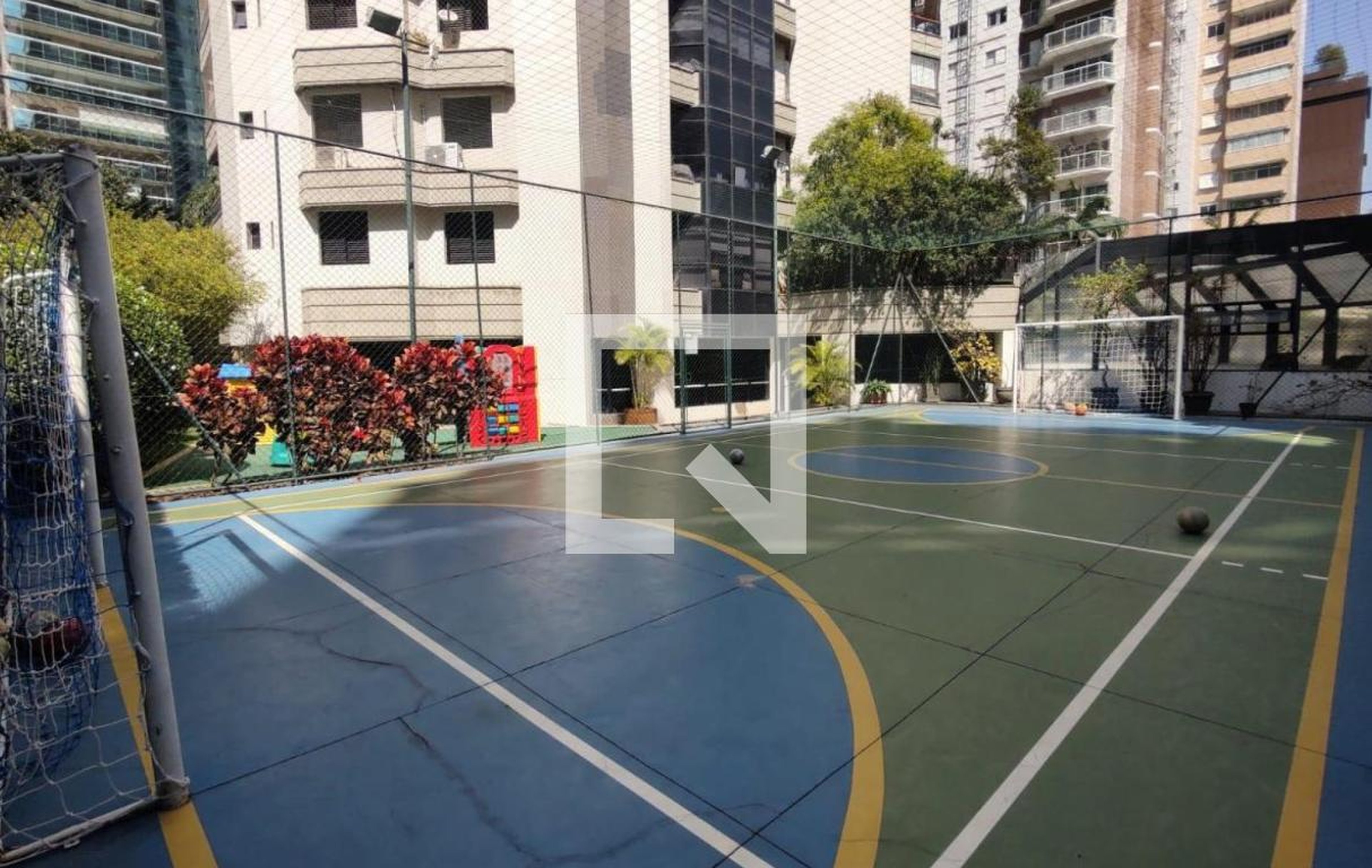 Quadra Esportiva - Maple Leaf Park