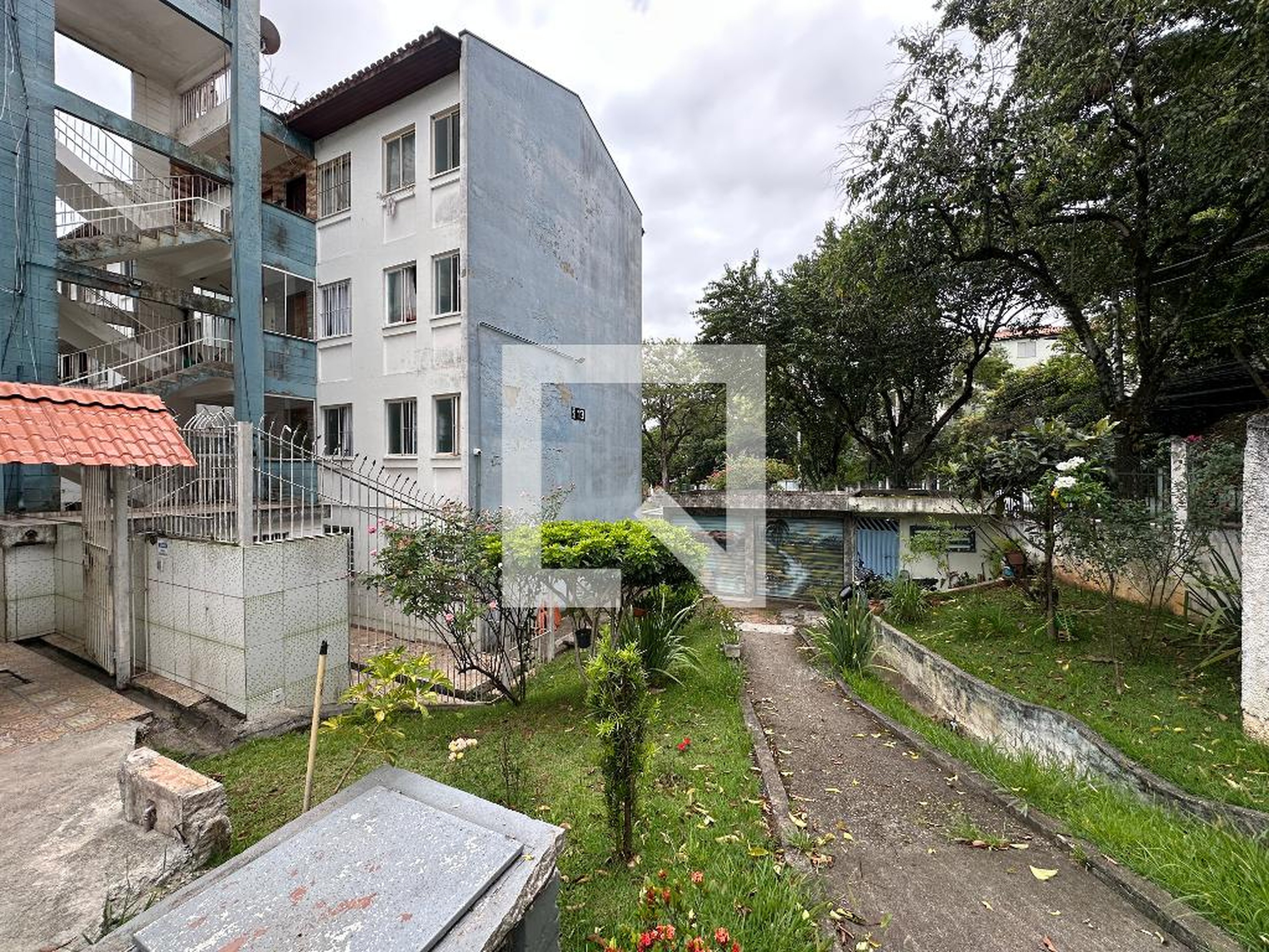 Fachada Condomínio em Avenida Marginal Direita, 2492