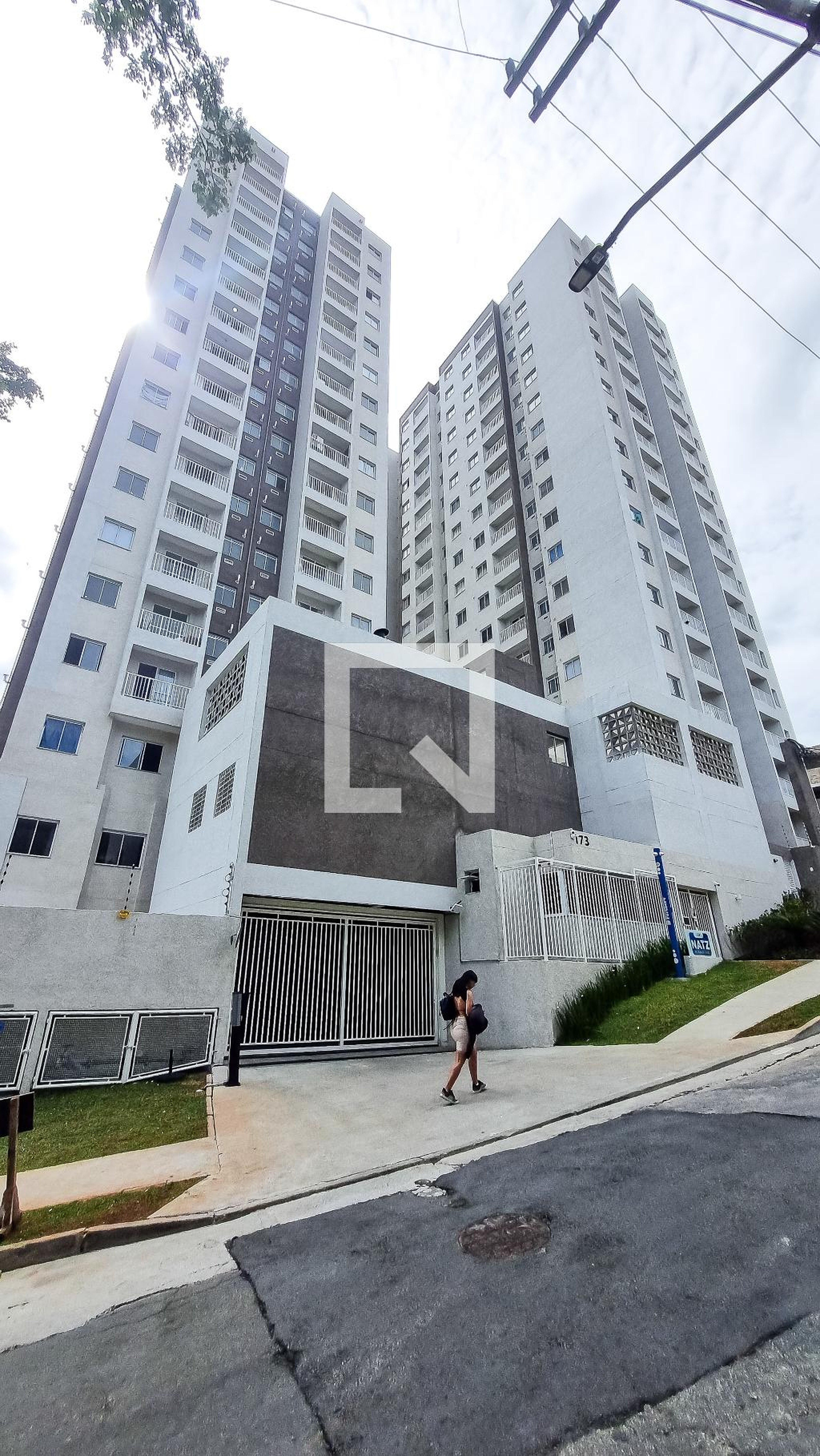 Fachada Condomínio em Rua José Teixeira Barreto, 408