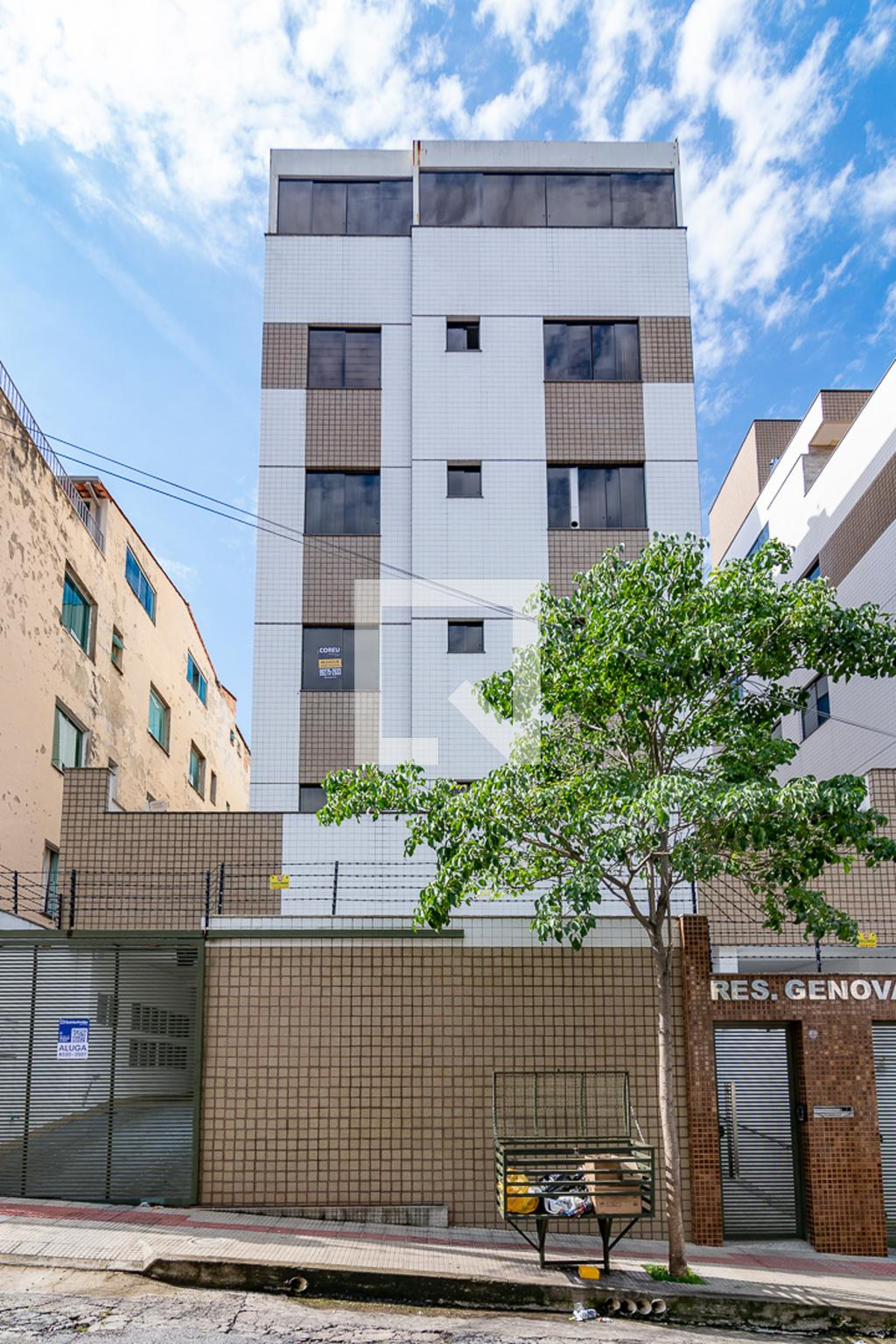 Fachada Condomínio em Rua Francisco da Veiga, 511