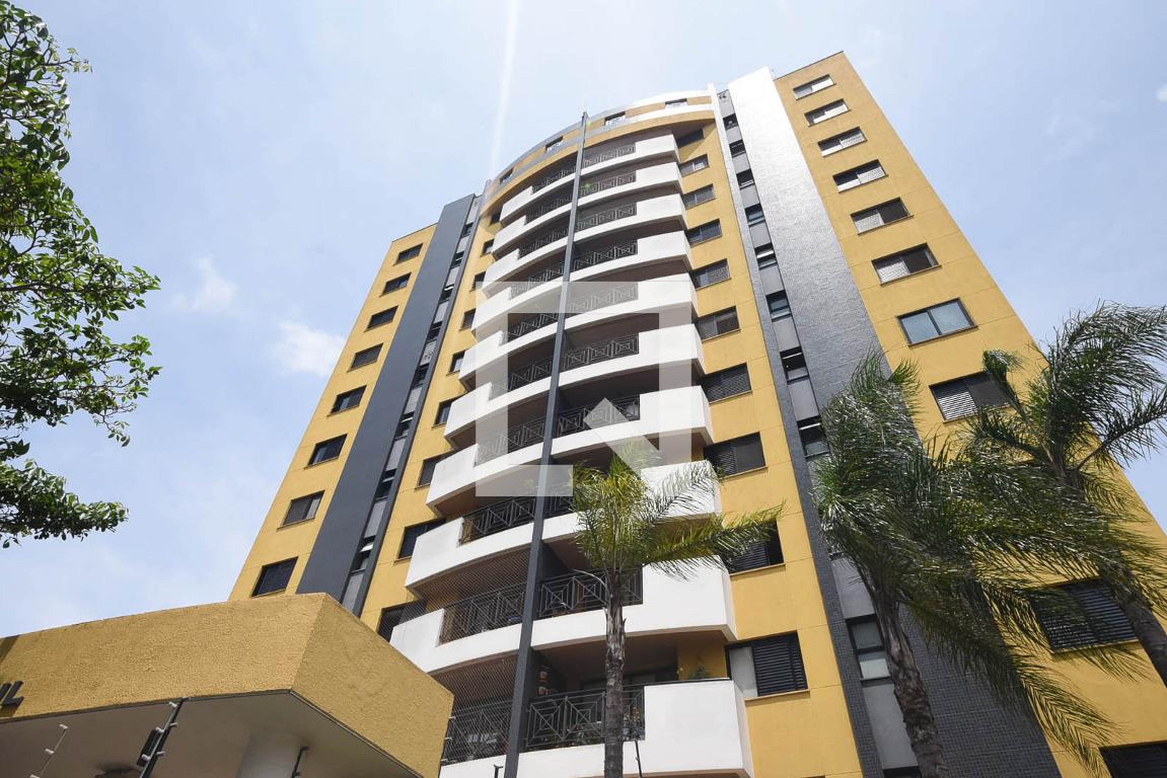 Fachada Condomínio Serra Azul