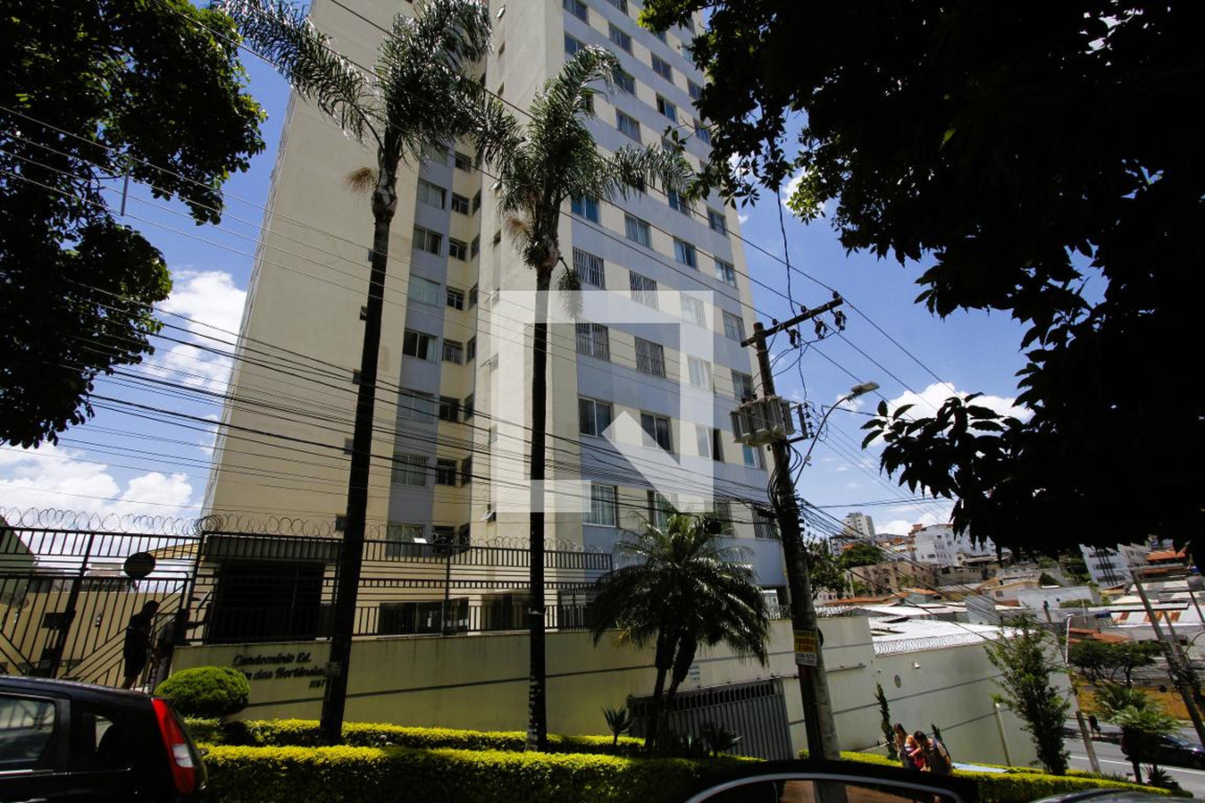 Fachada do Prédio Condomínio Jardim das Hortências