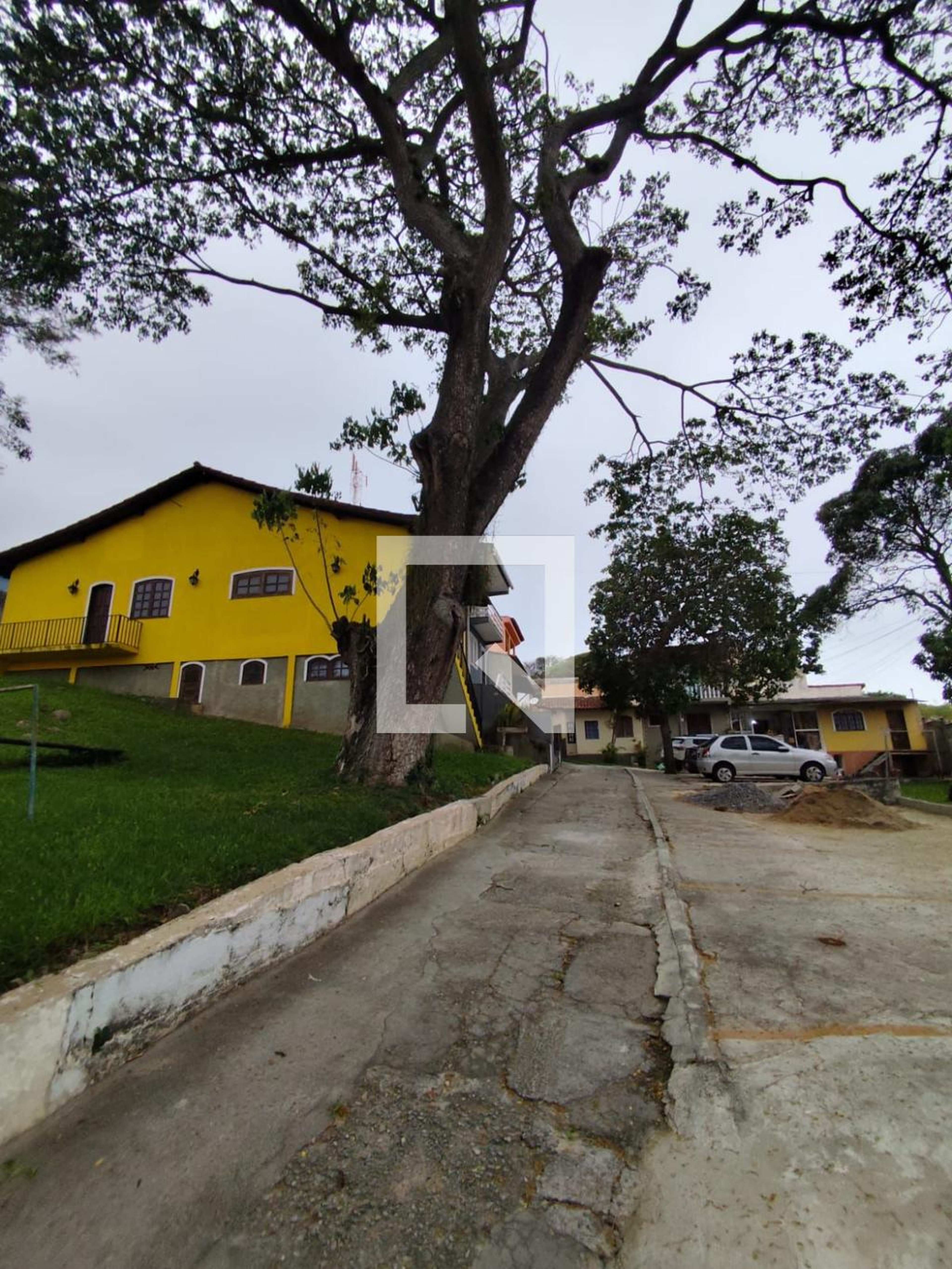 Área externa Condomínio em Rua Junqueira Freire, 13