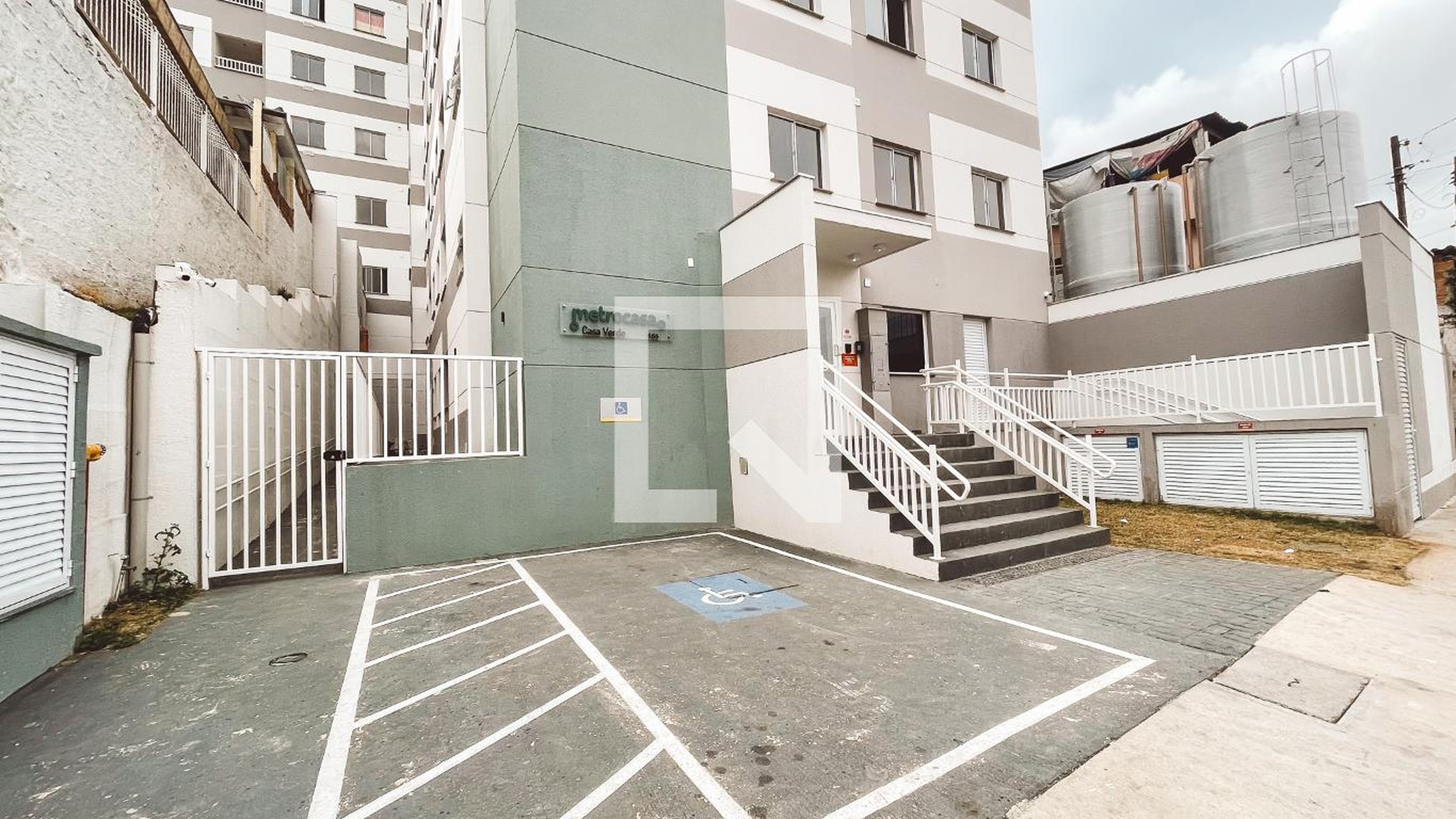 Fachada do Prédio Condomínio Metrocasa Casa Verde