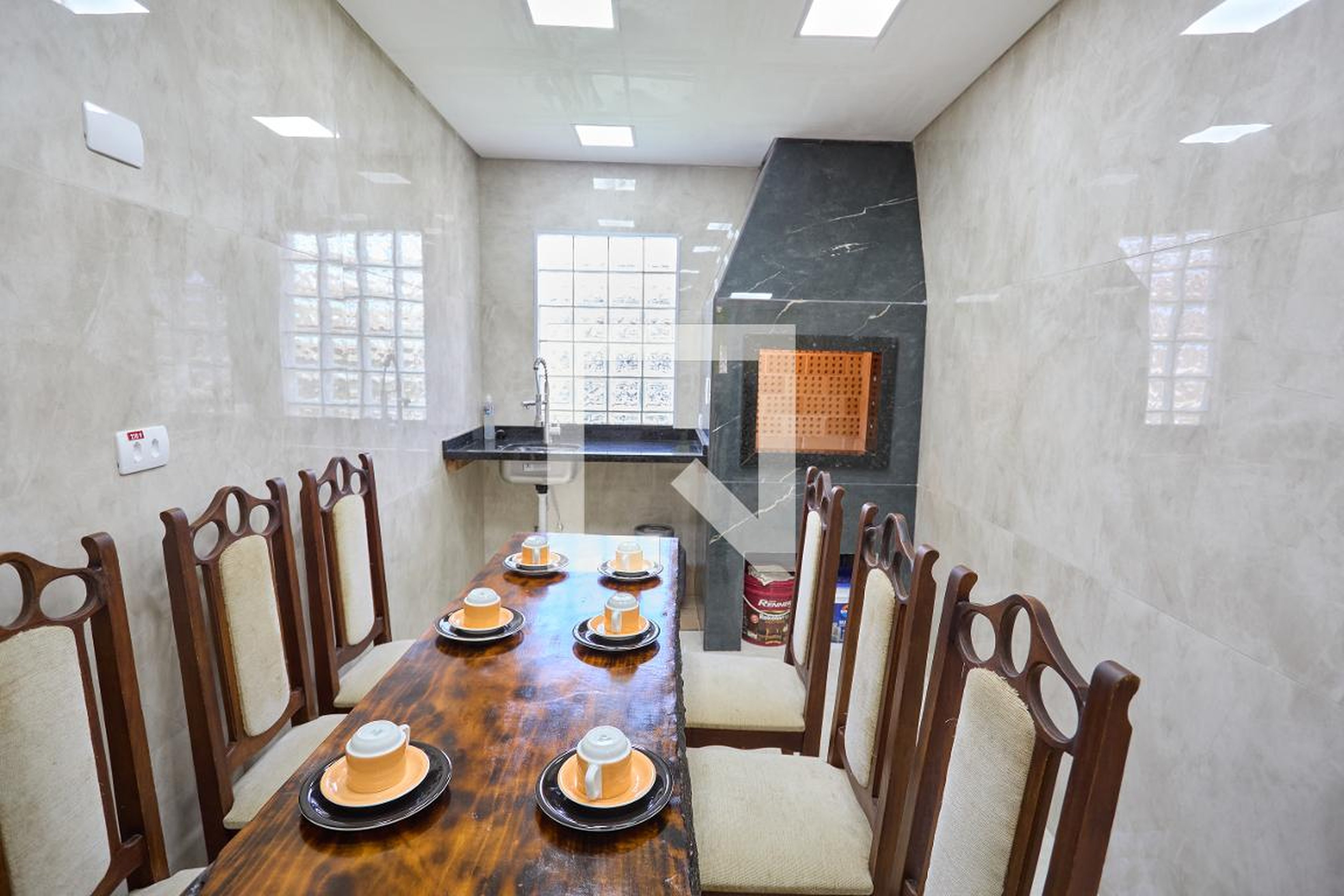 Churrasqueira - Doce Vida