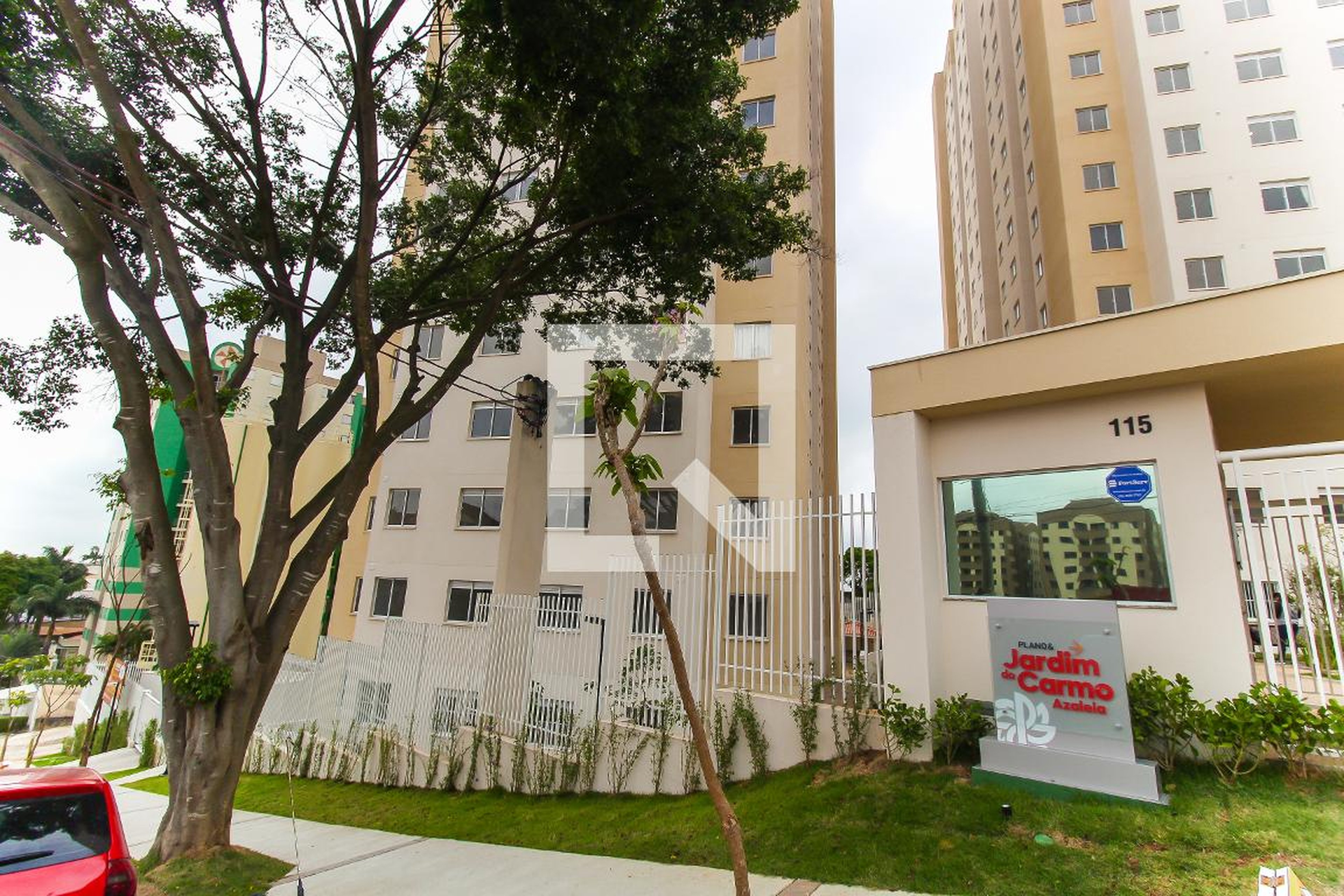 Fachada do Prédio Condomínio Plano e Plano Jardim do Carmo Azaleia
