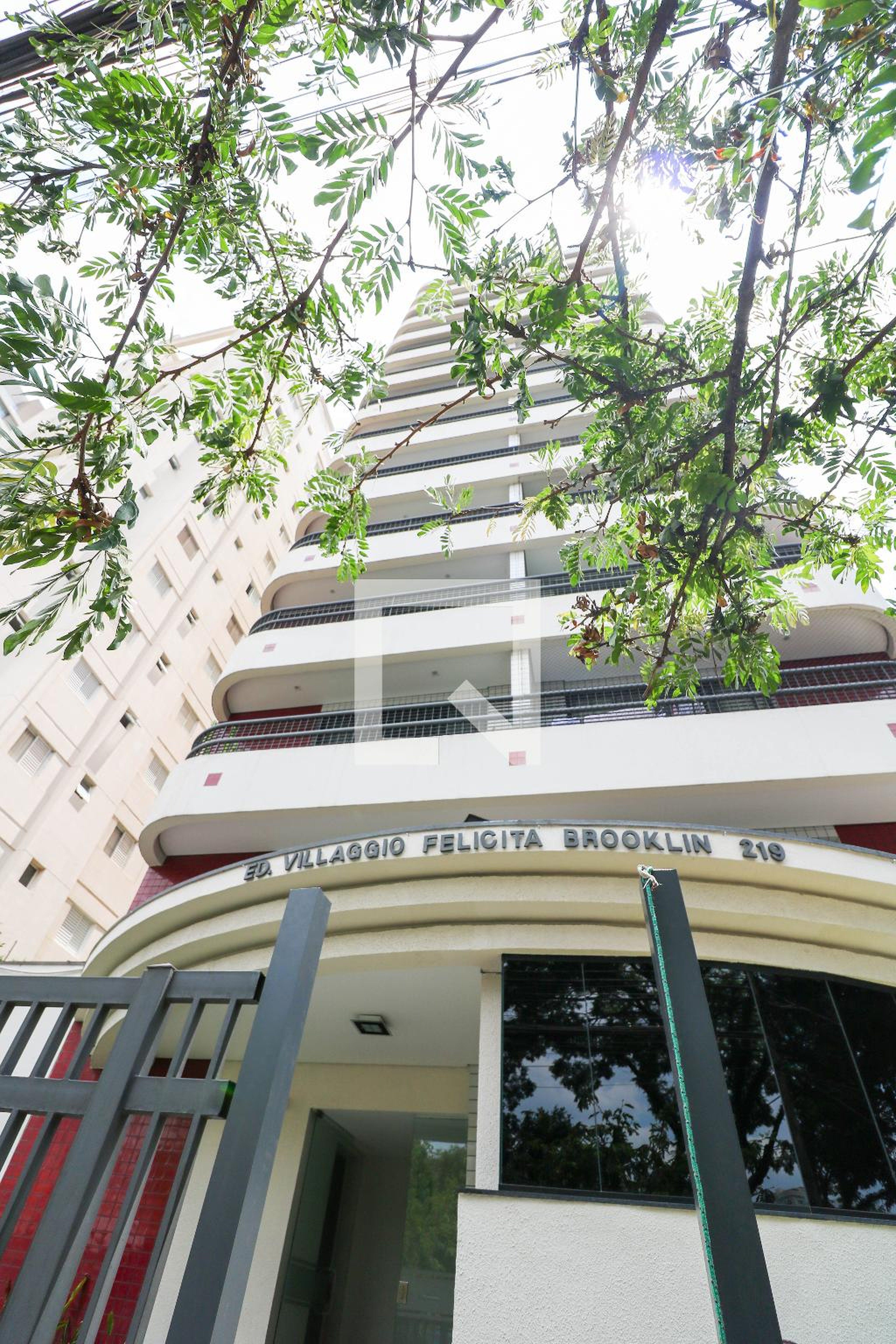 Fachada Edifício Villaggio Felicita Brooklim