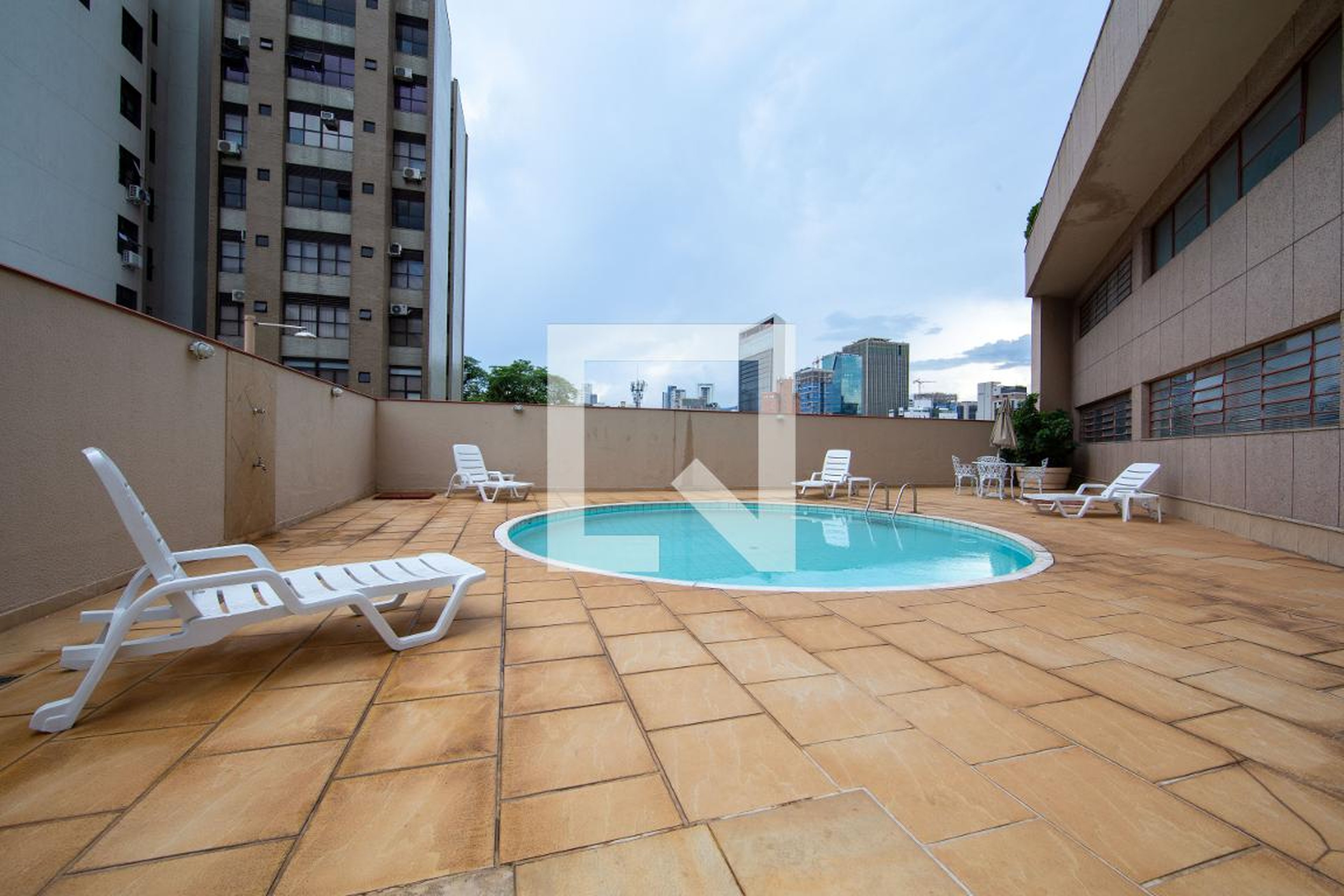 PISCINA - Edifício Trópico