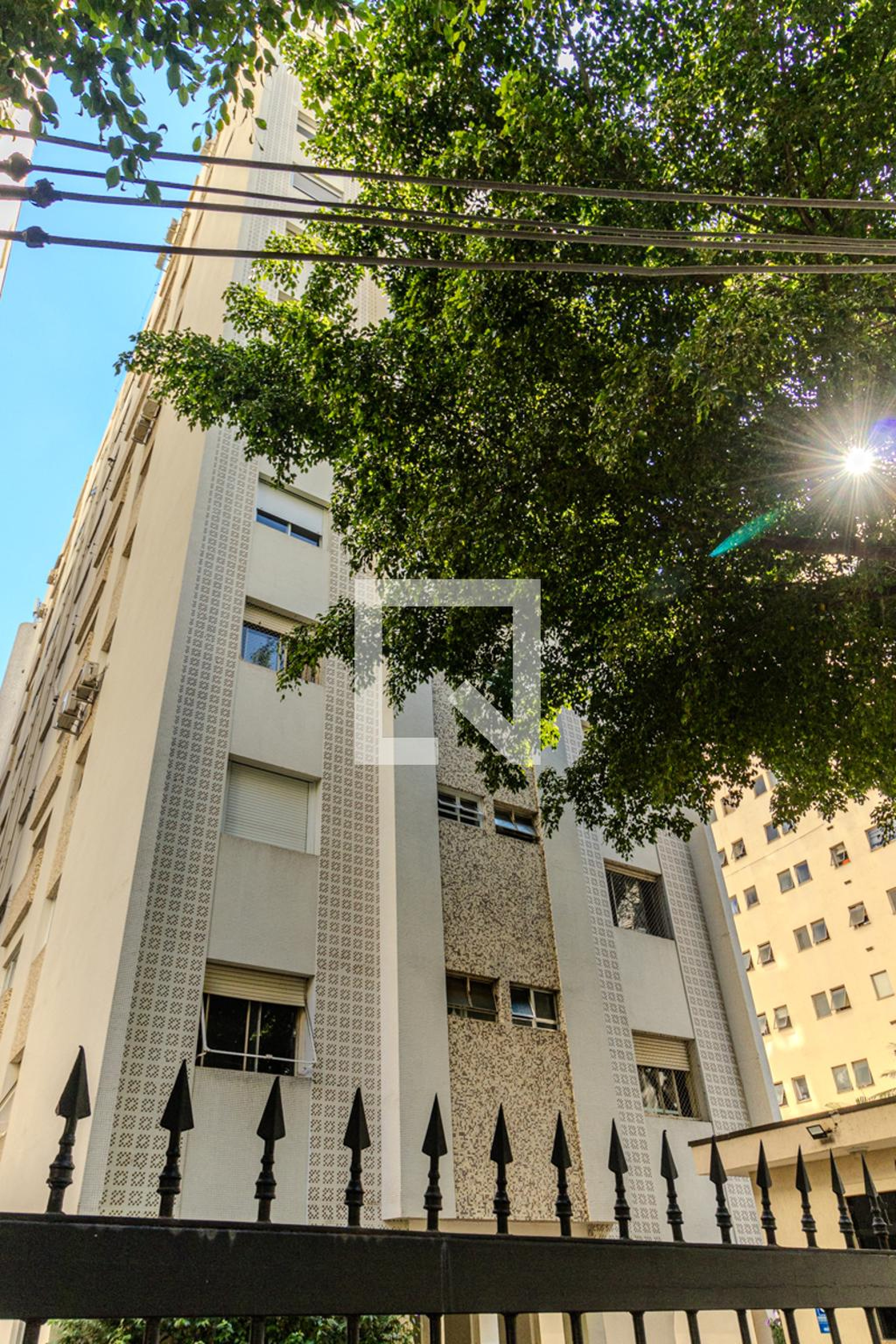 Fachada Condomínio Pedra Marrom