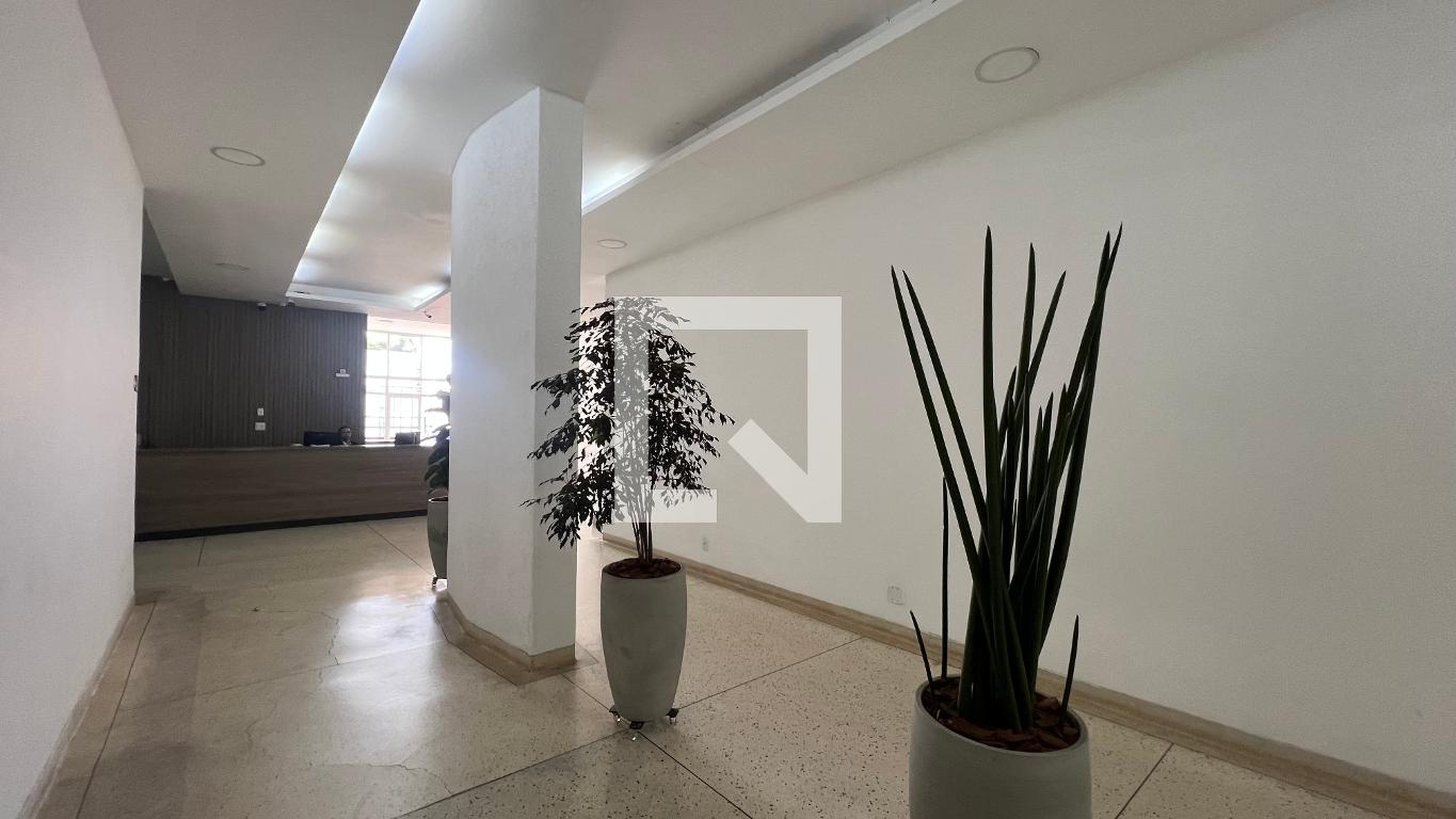 Hall de entrada - Edifício Conjunto Sumaré