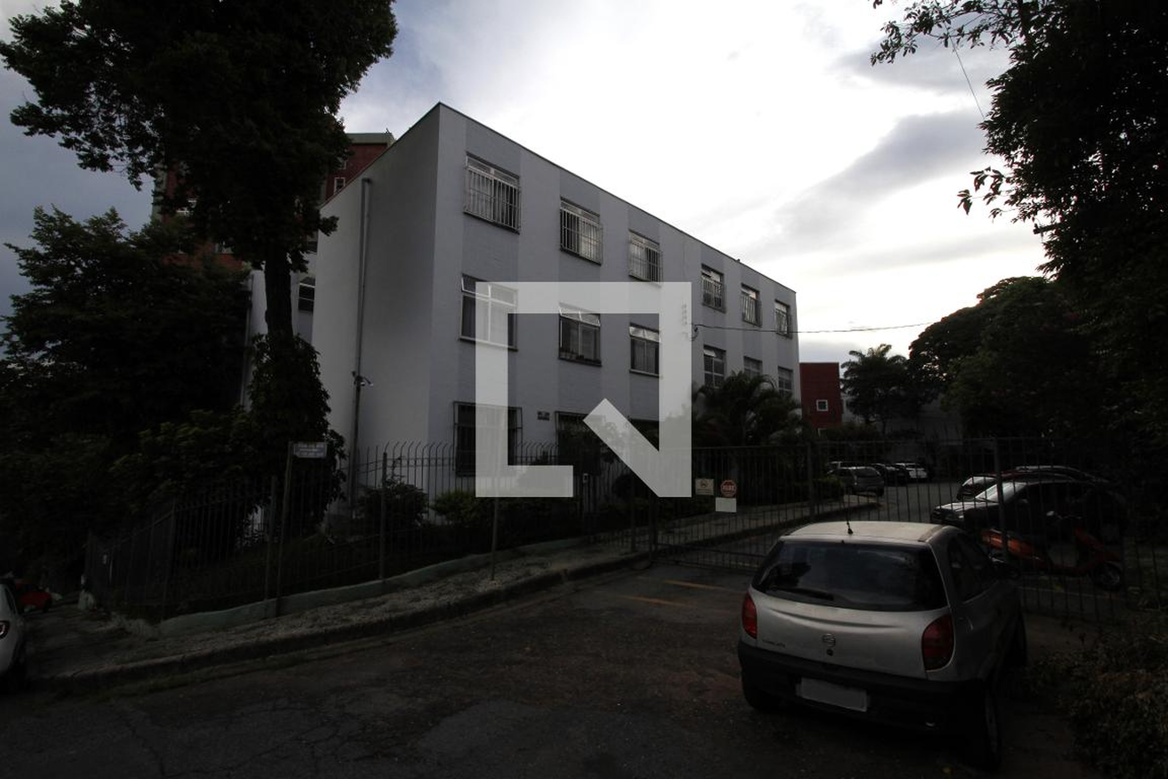 Fachada do Prédio Condomínio em Rua Quatorze Bis, 15