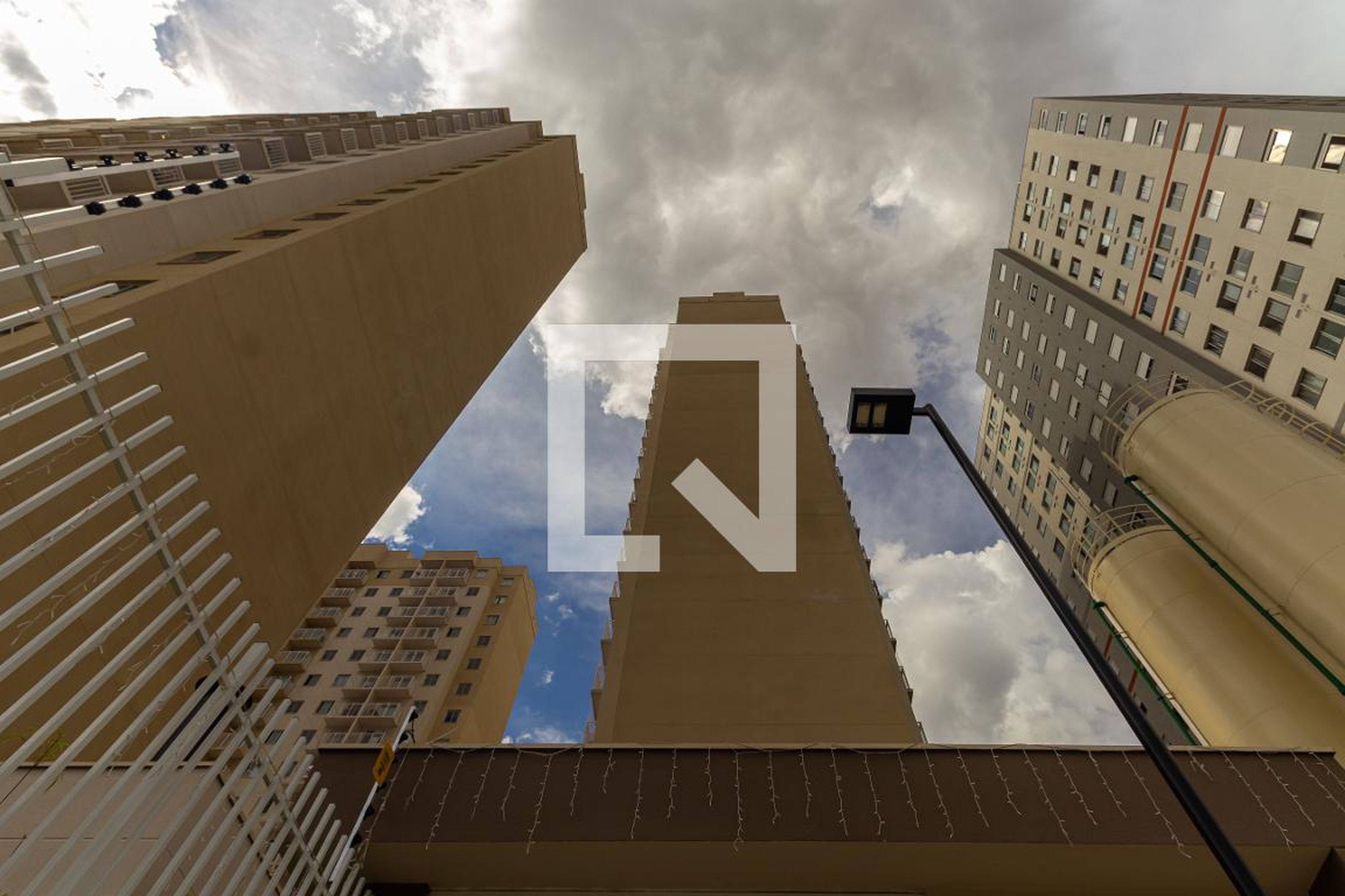 Fachada do Prédio Residencial Plano&Estação Penha