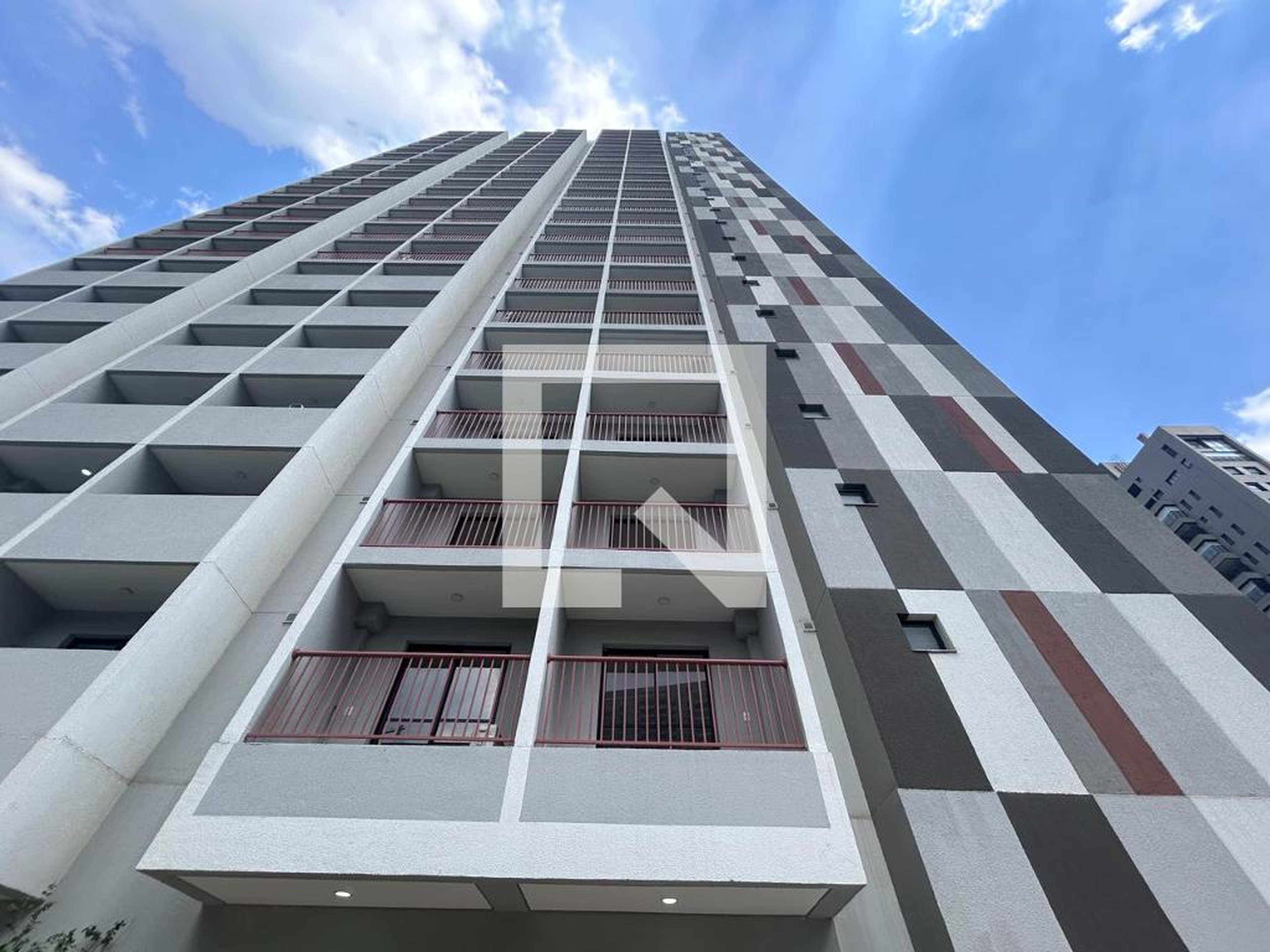 Fachada Condomínio My One Estação Brooklyn