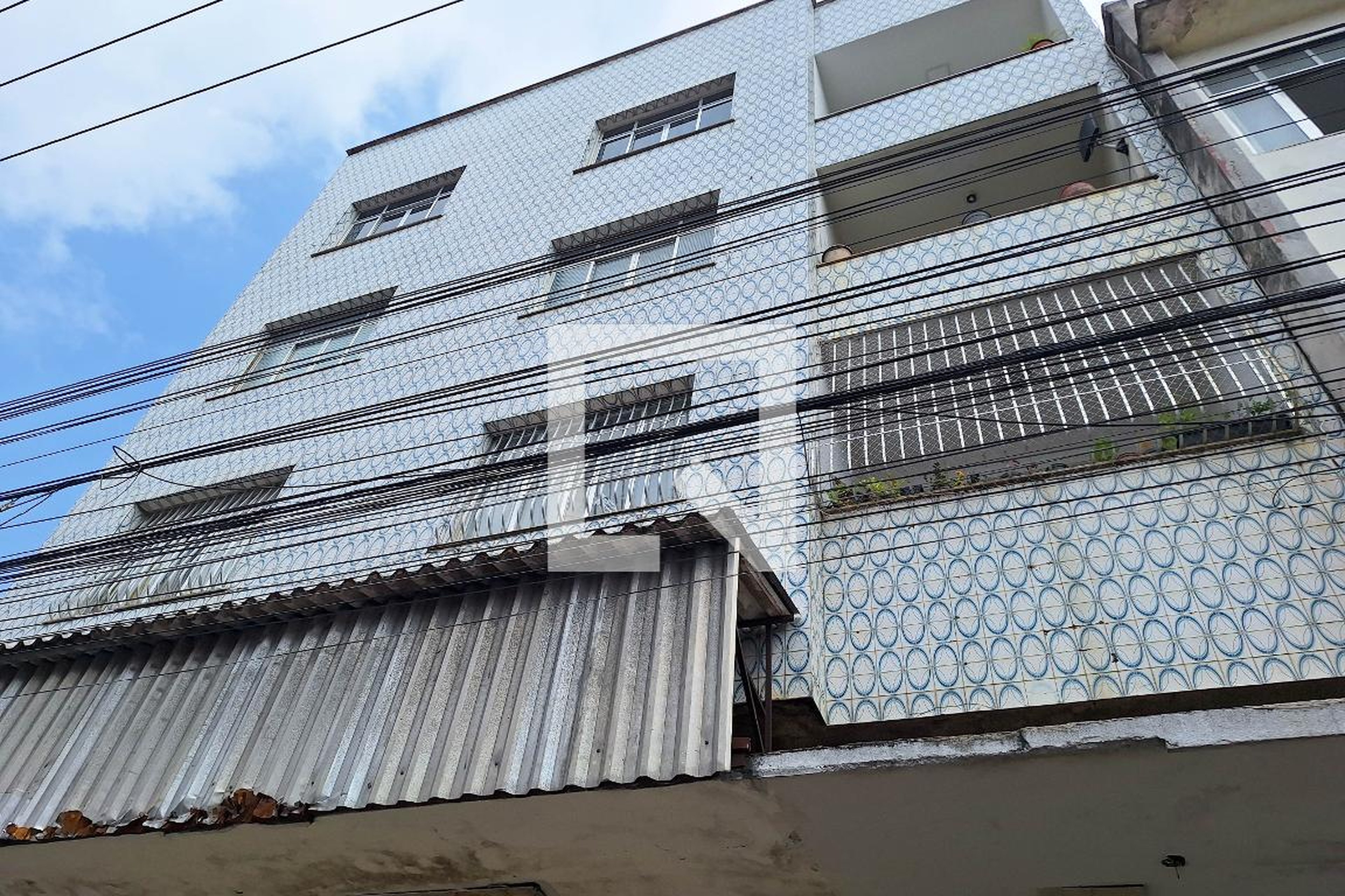 Fachada Condomínio Fernandes Ferro