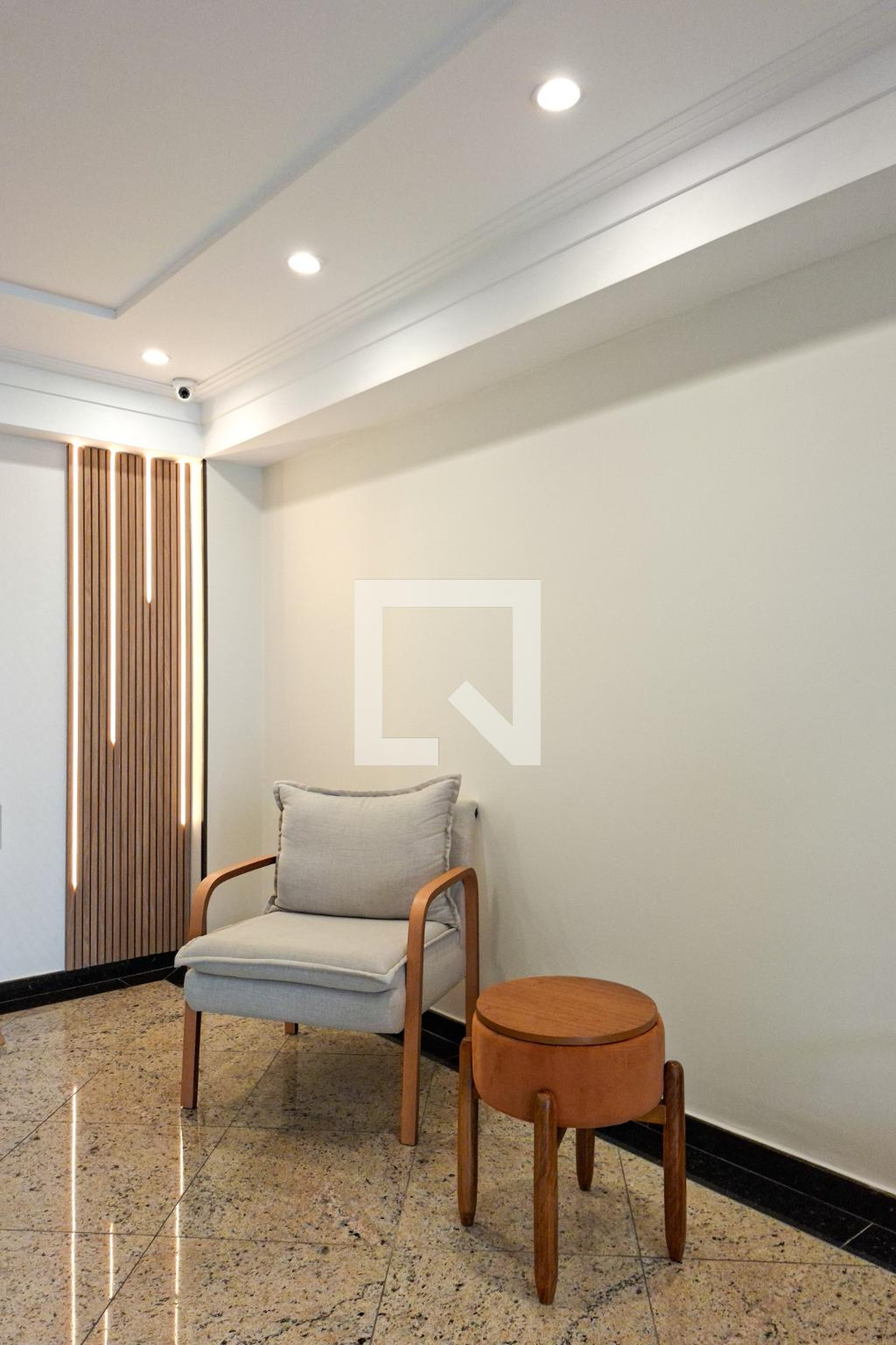 Hall de entrada - Max 7