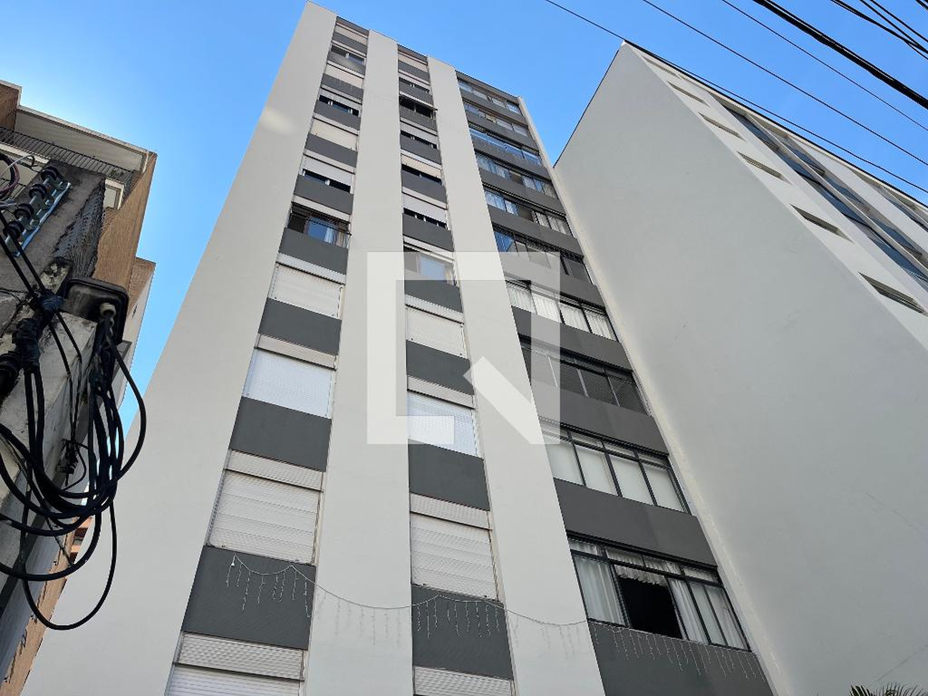 Fachada do Prédio Condomínio Las Palmas