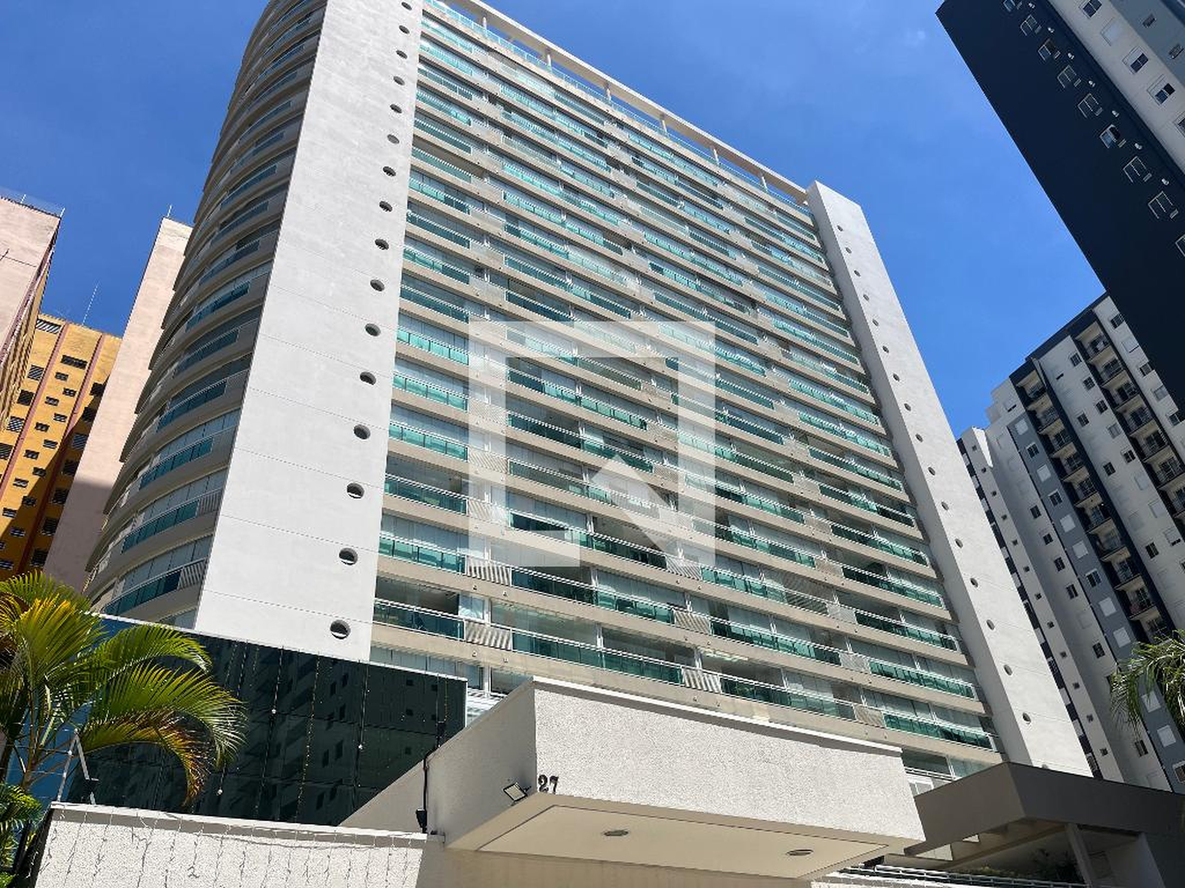 Fachada do Prédio Condomínio Cosmopolitan Higienópolis