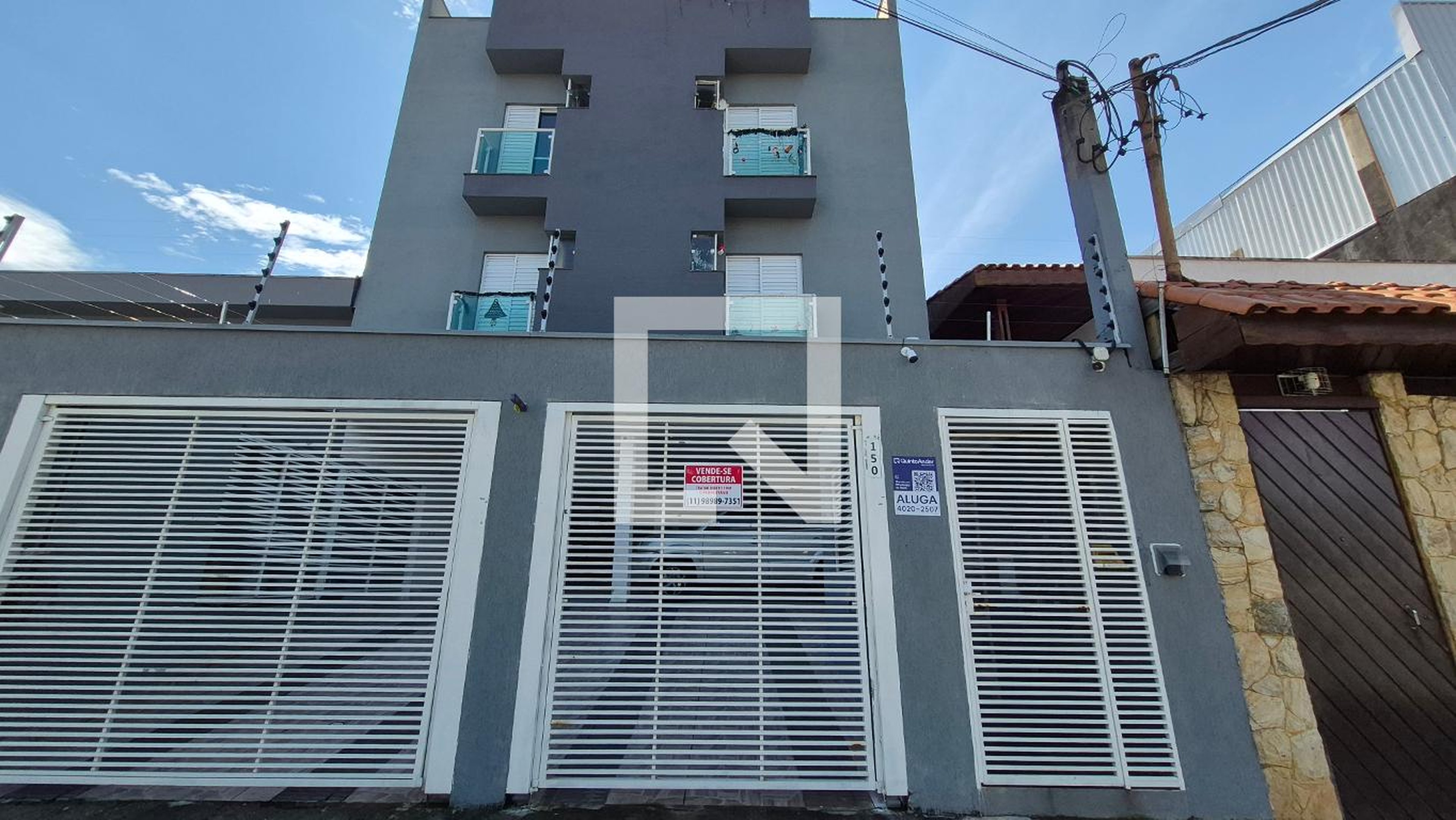 Fachada Condomínio em Rua Tunísia, 150