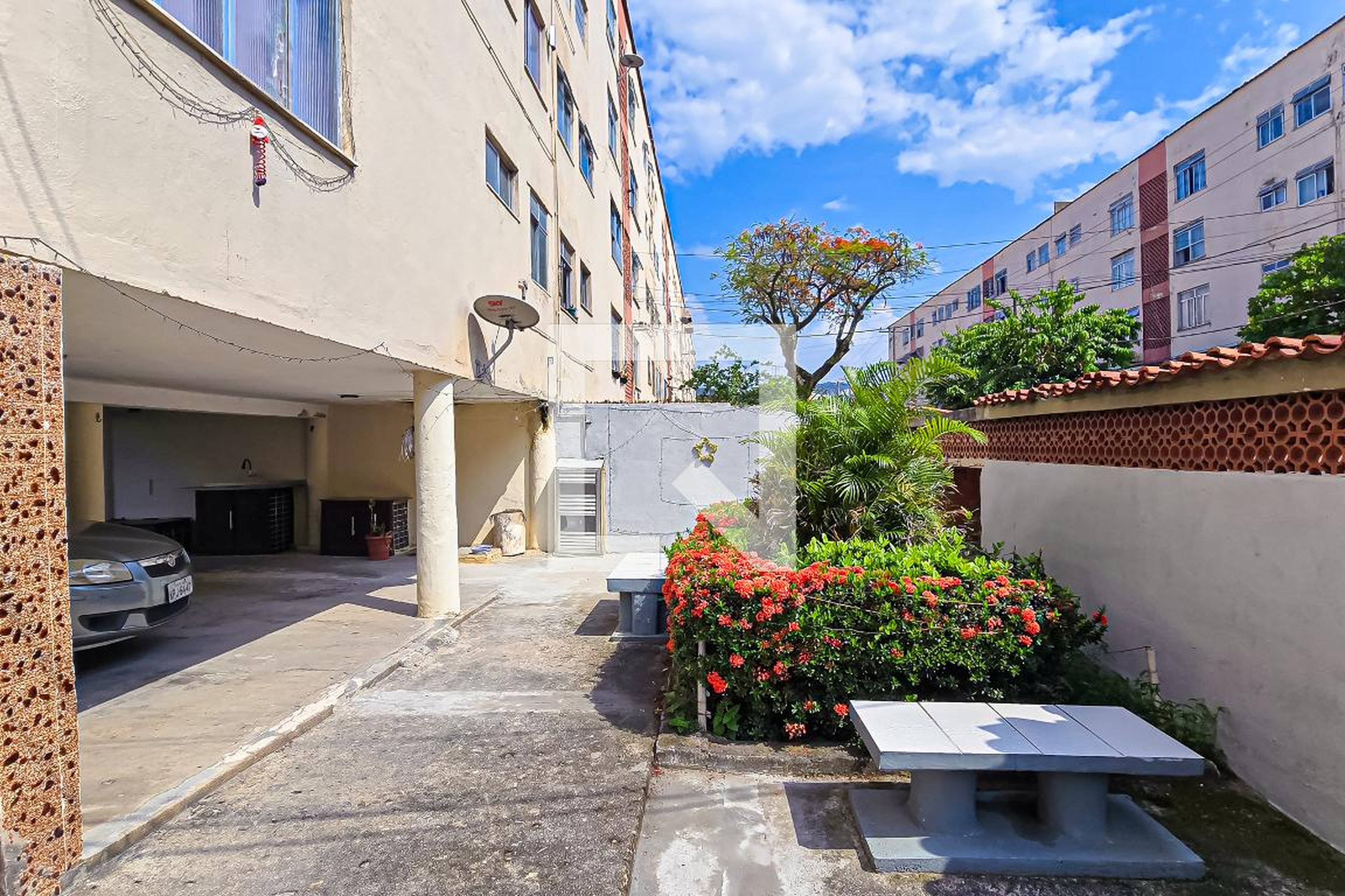 Hall social Condomínio em Rua Novo Oriente, 12