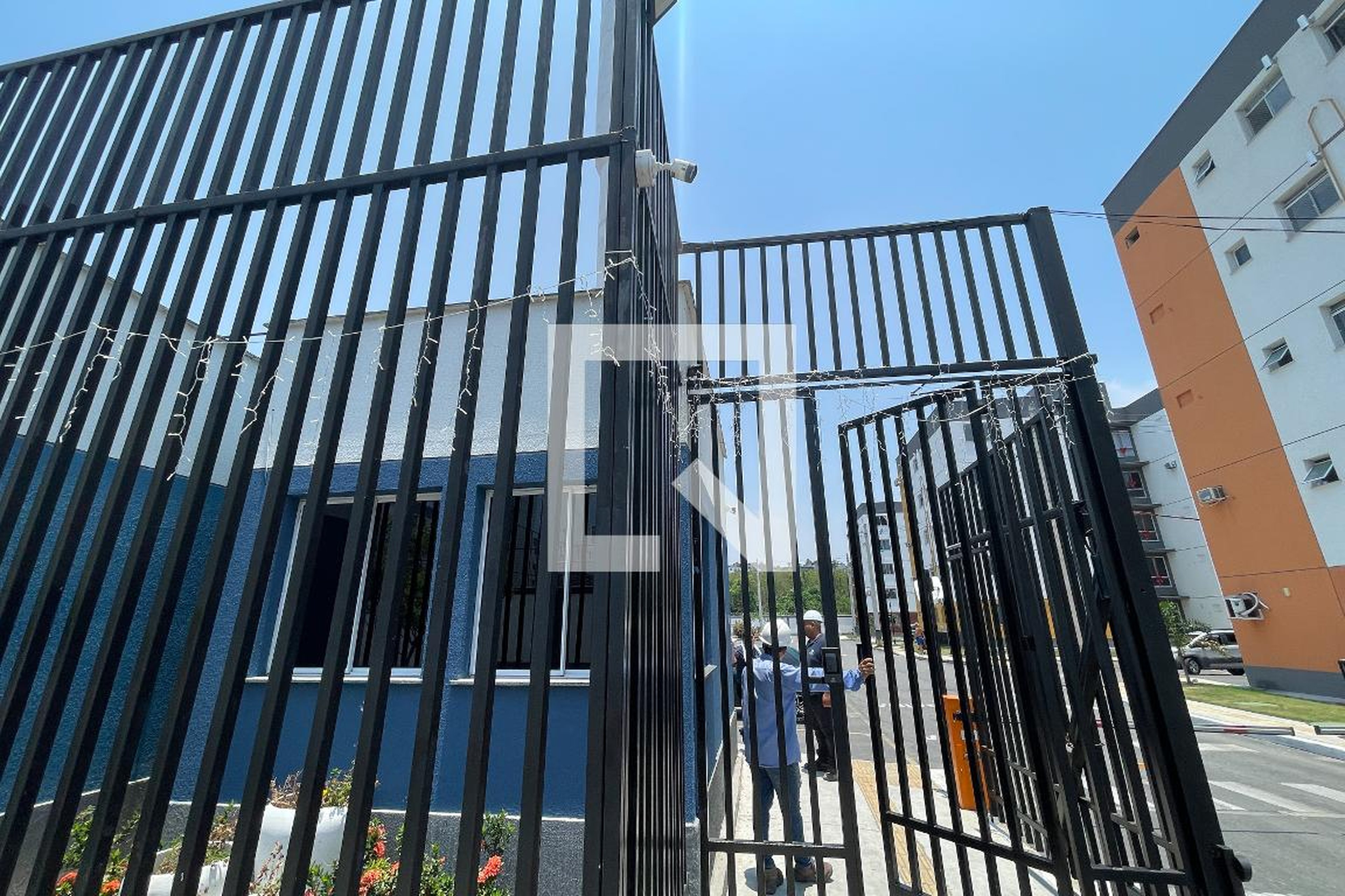 Fachada Condomínio em Avenida Riviera, 137