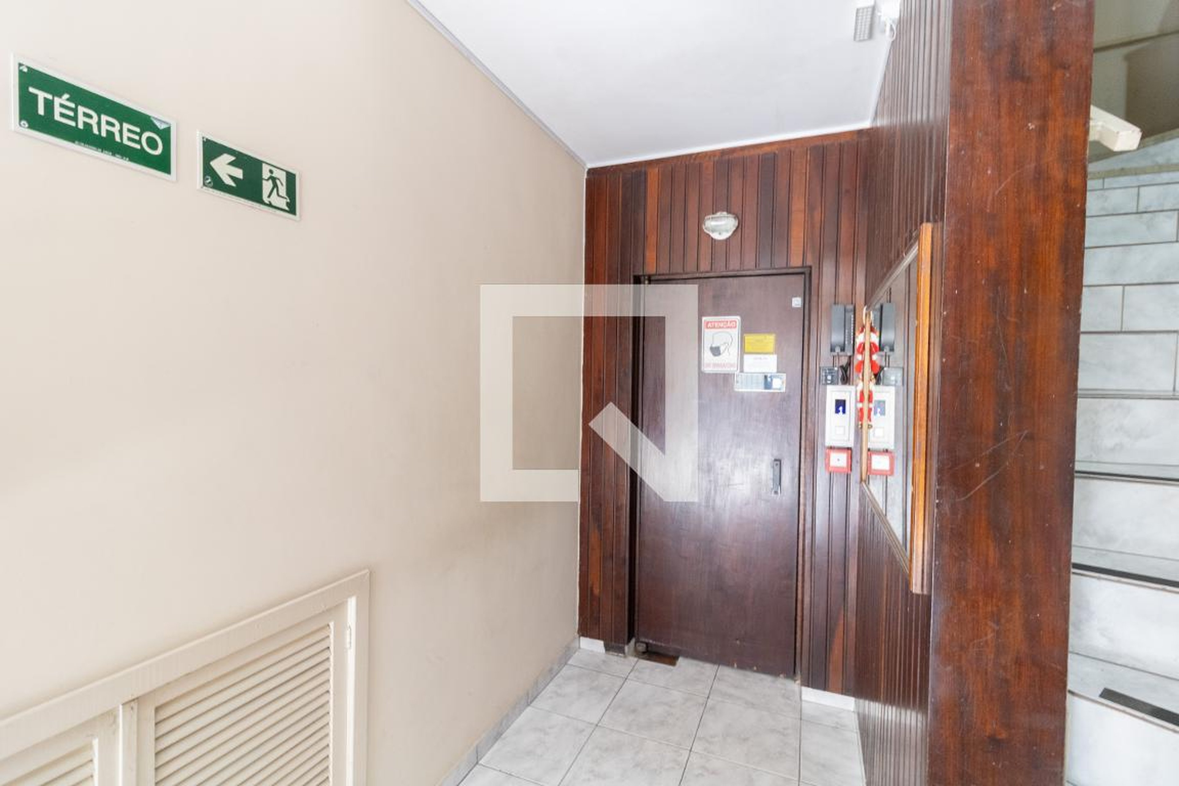 Hall de entrada - Edifício Açores