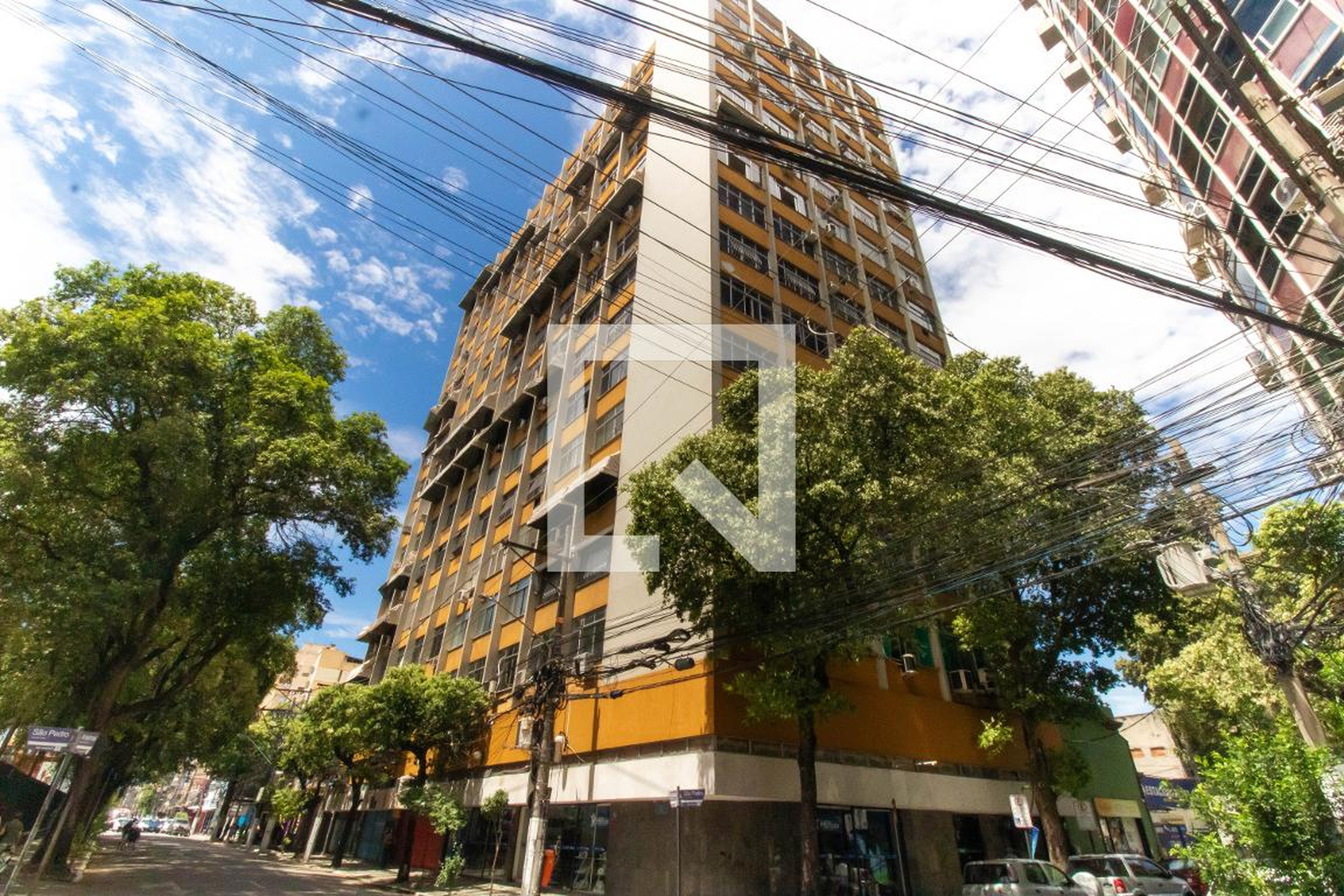 Fachada Edifício Coronel Luiz Azeredo