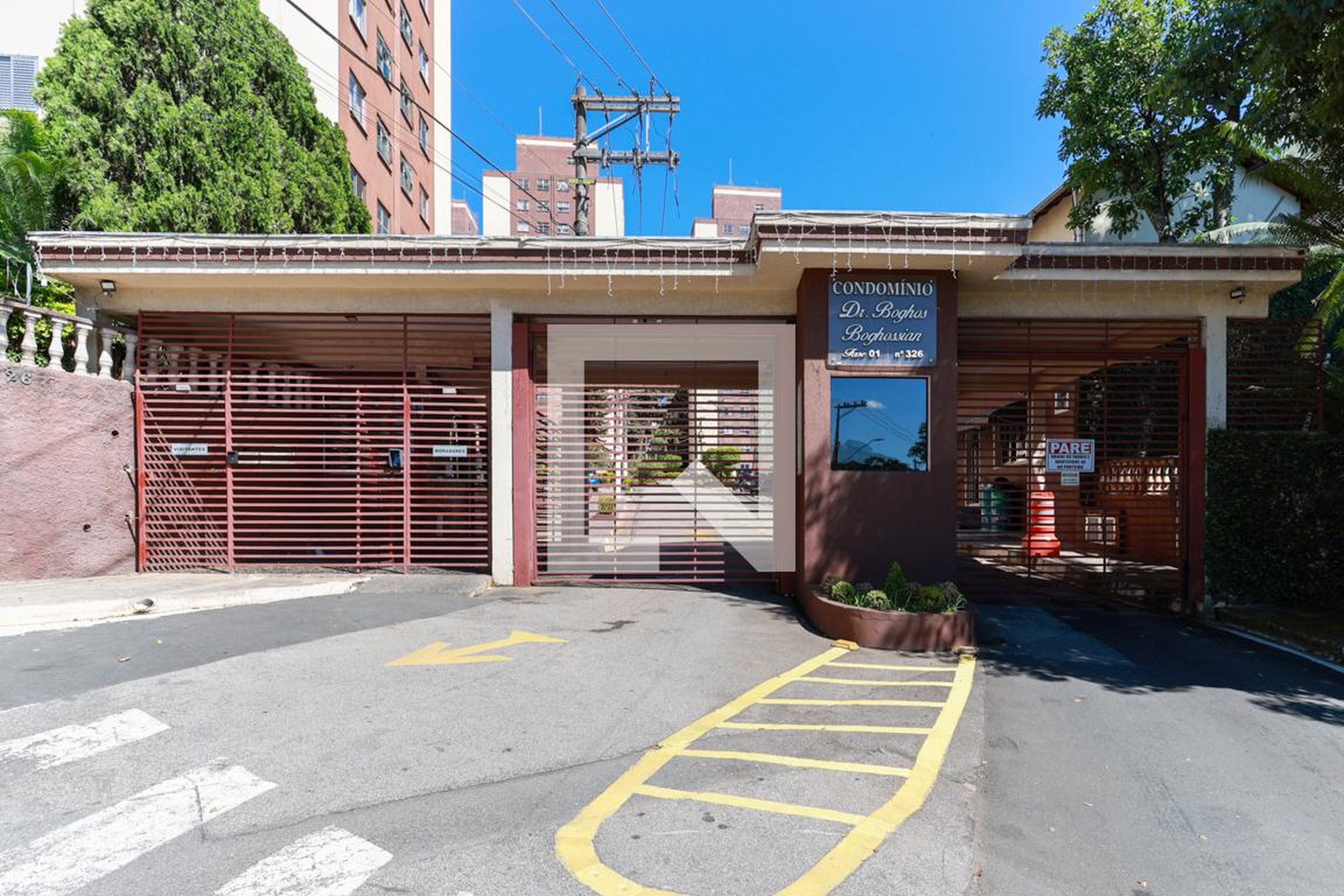 Fachada do condomínio Edifício Conjunto Residencial Dr. Bogho