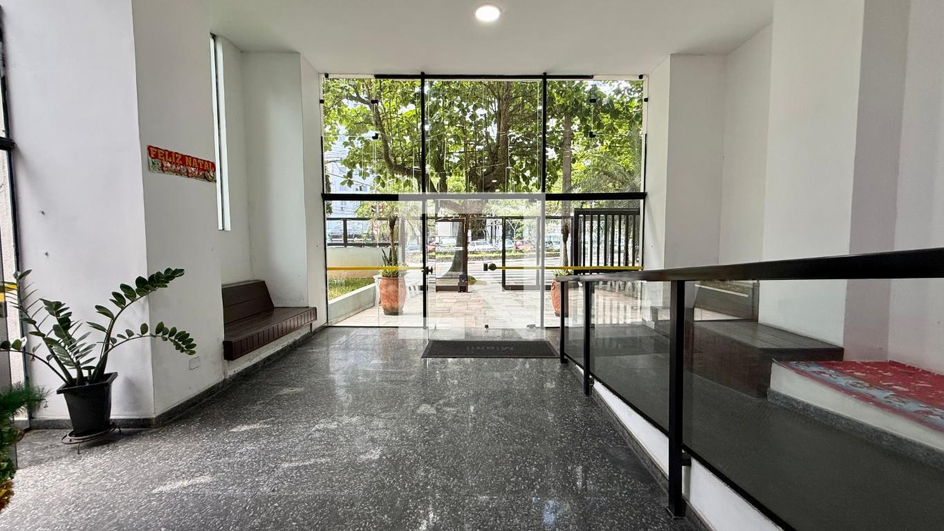 Fachada Condomínio Miami