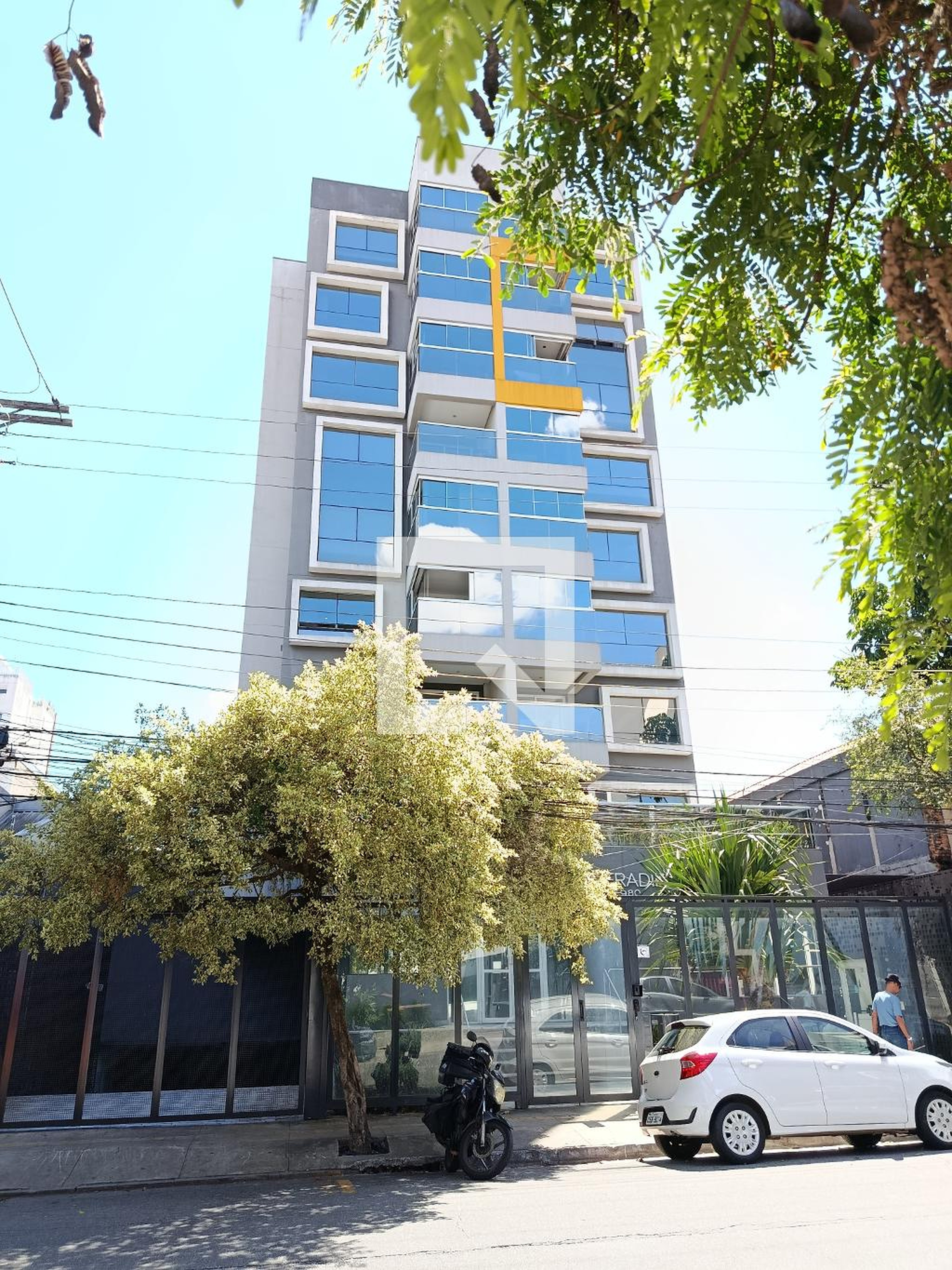 Fachada Condomínio Fradik