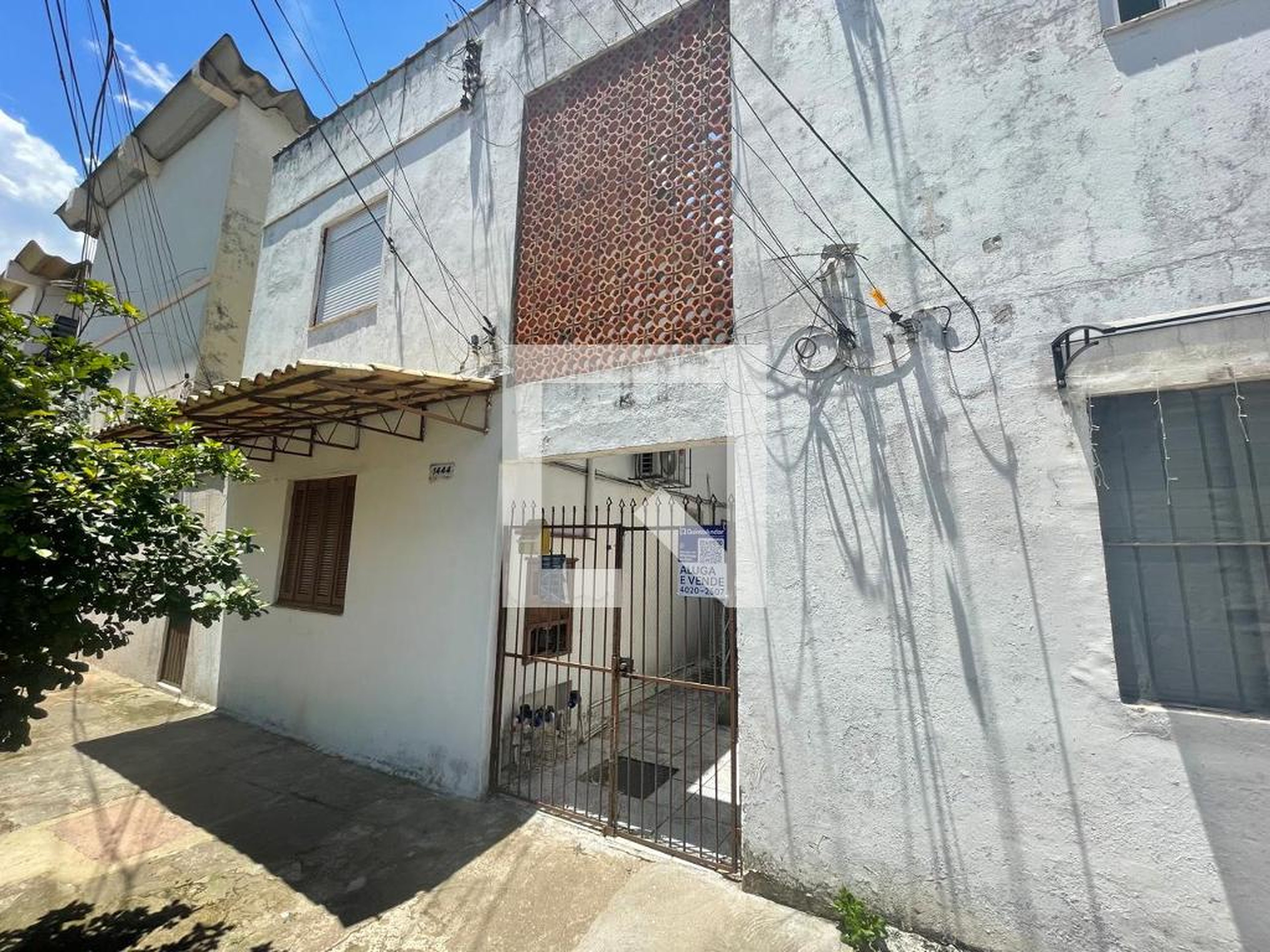 Fachada Condomínio em Rua Primeiro de Março, 1444